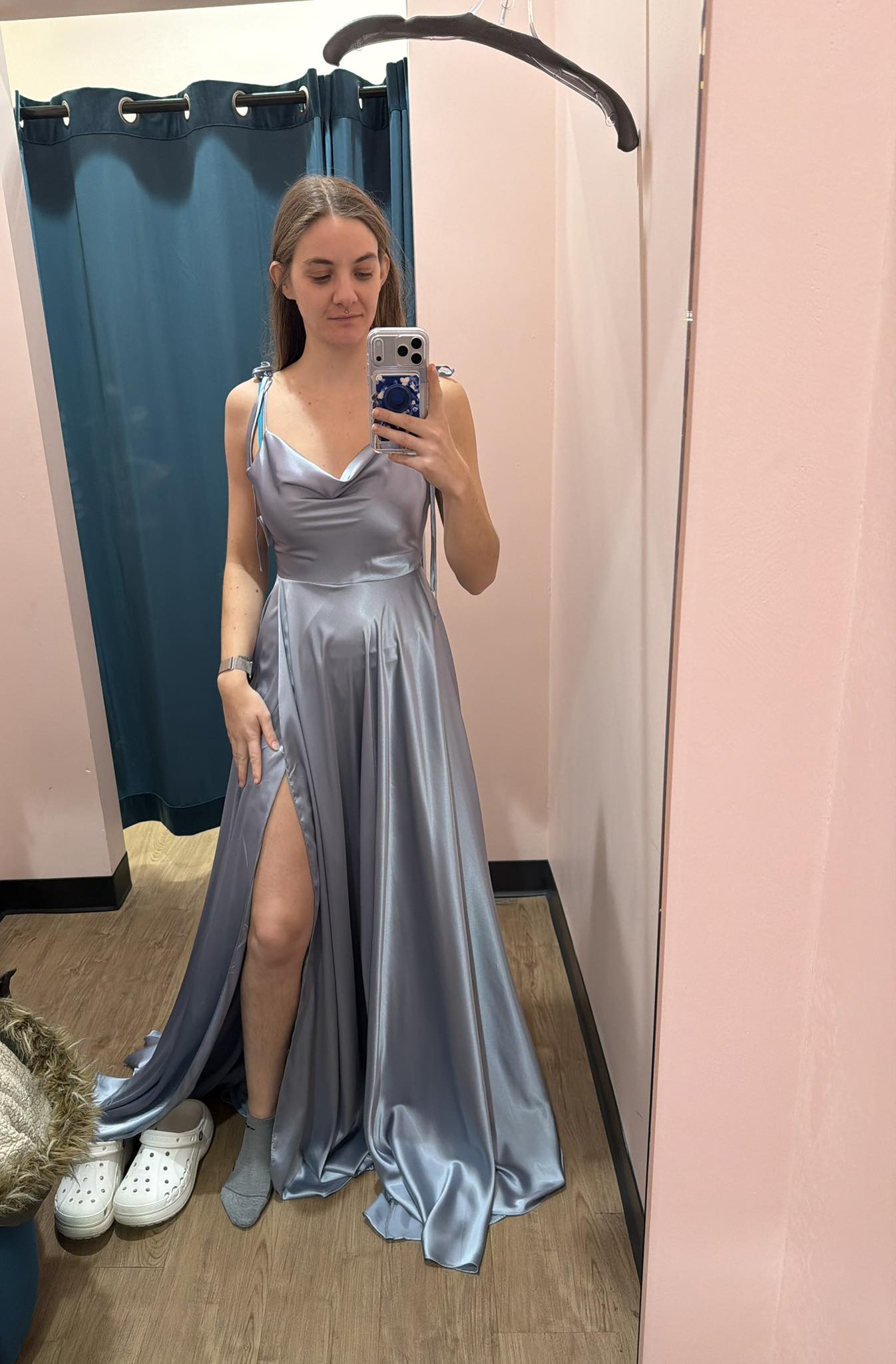 blue or grey dress Is this to you? 🩵🩶 photos by 📸 @inmyconscious kronograf