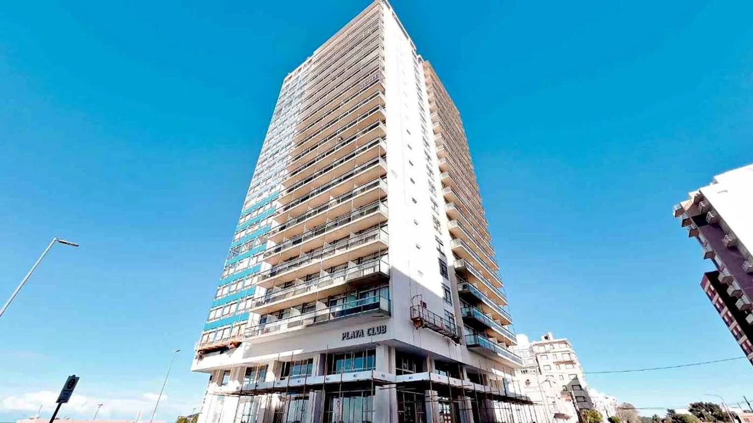 OPORTUNIDAD VENTA DEPTO 2 AMB. EDIFICIO PLAYA CLUB - Property For Sale ...