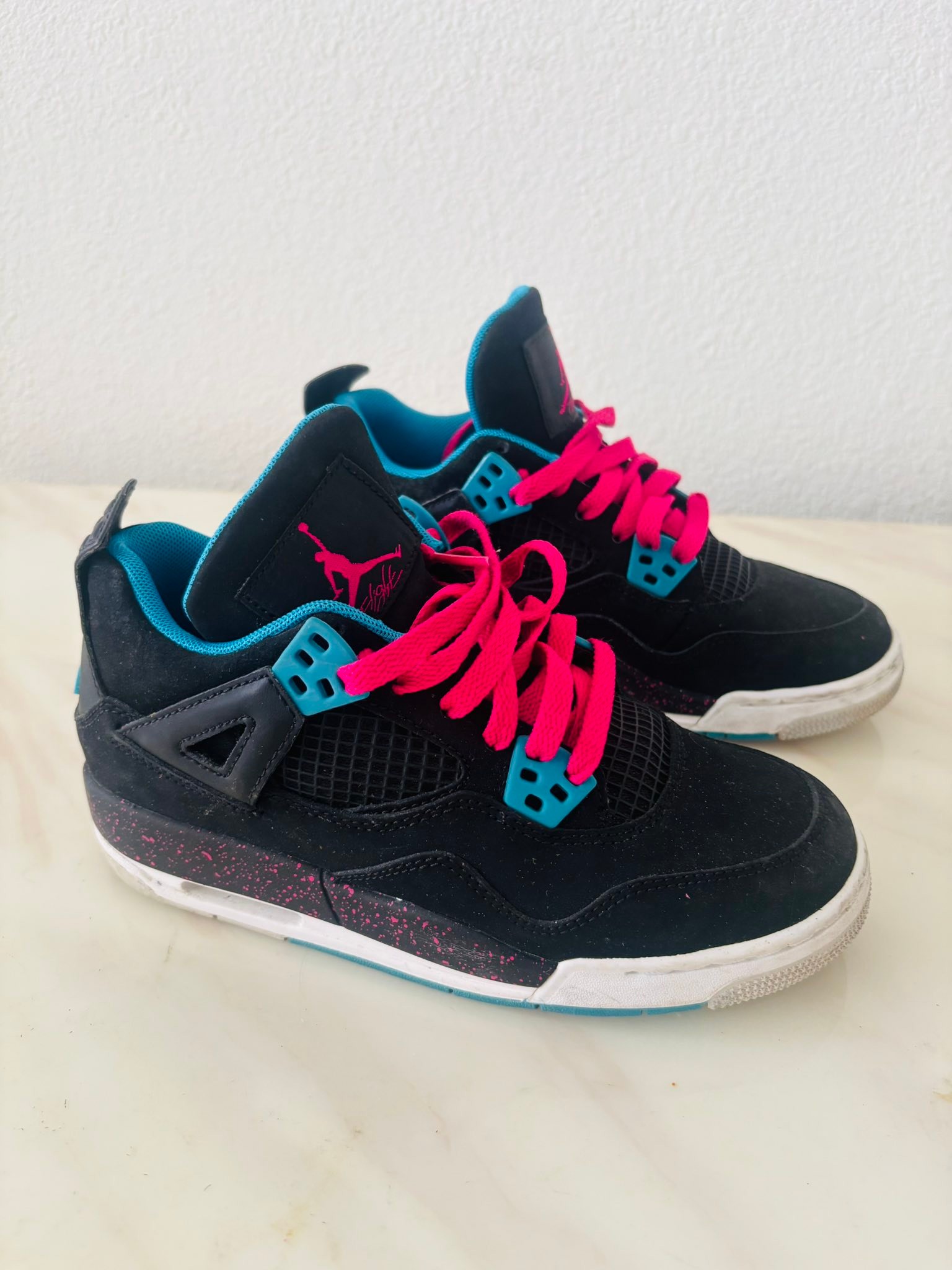 Gone* Authentic Nike Air Jordan. Youth Size US4Y / EU 36 / 23cm 