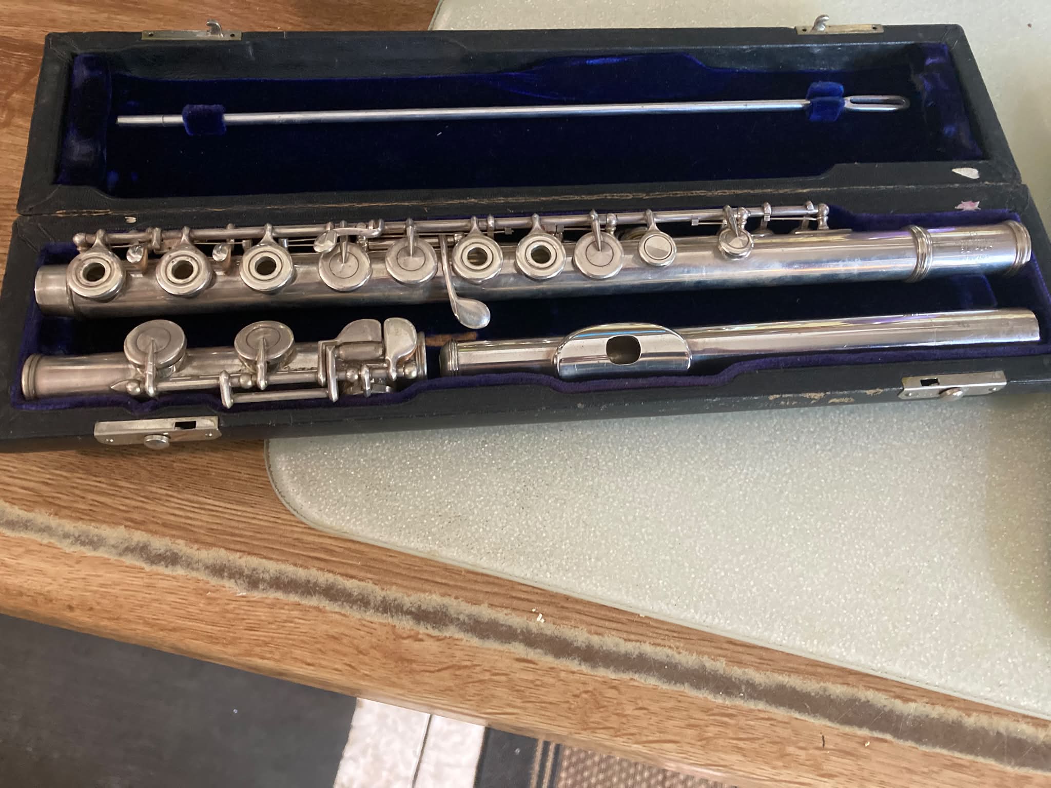 I have a vintage (c1987) Pearl PF-661 with a very early serial