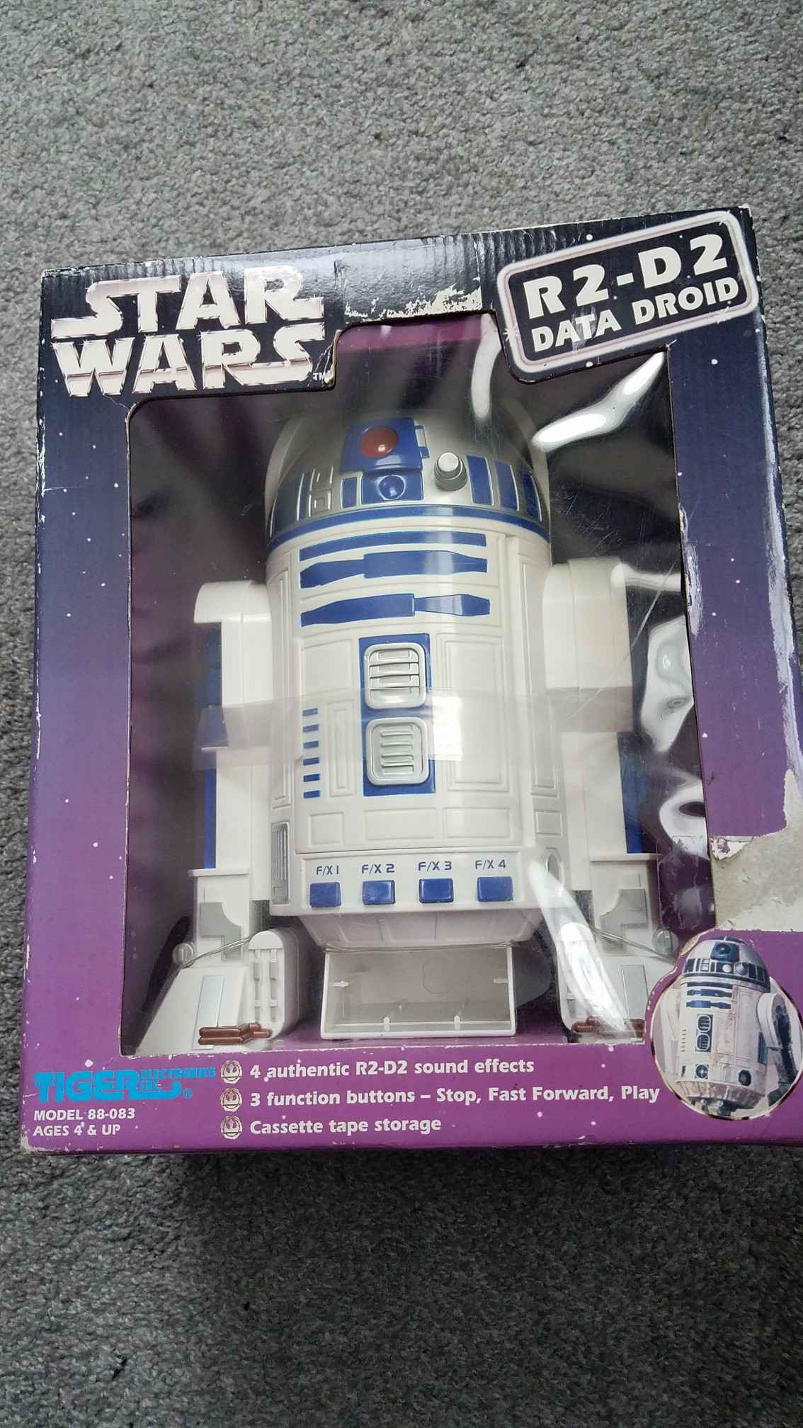 STAR WARS R2-D2 データドロイド　カセットデッキ STAR WARS R2-D2 データドロイド カセットデッキ STAR WARS カセット