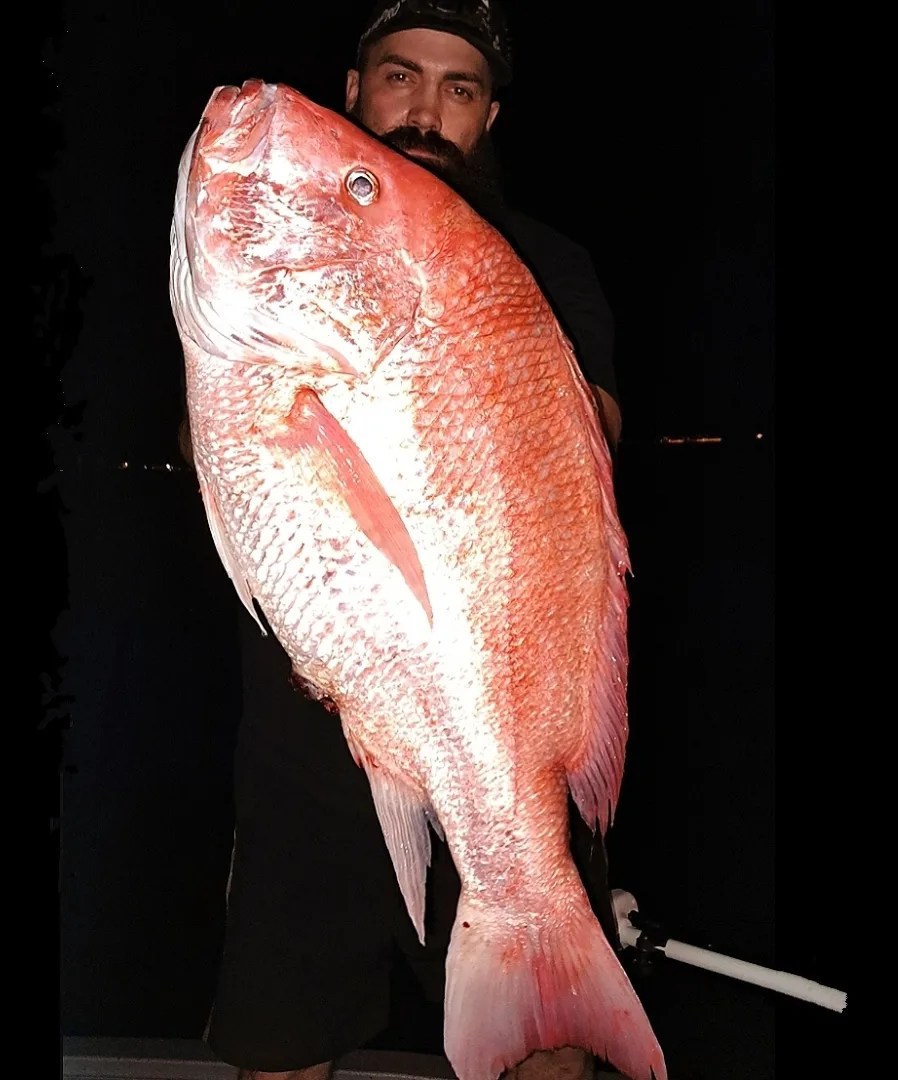 James scored a 23# Red Snapper from the Deep Gulf 🇺🇸 @twoconchs