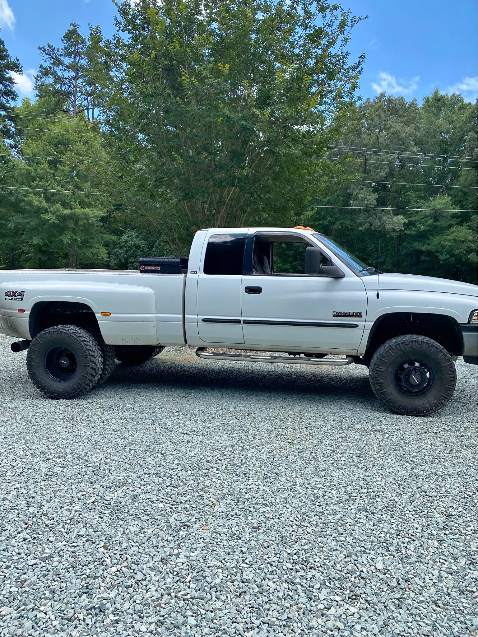 2001 Dodge Ram 1500 Sport Extended Cab Pickup 4 - Door 5. 2l 4x4 Inspected