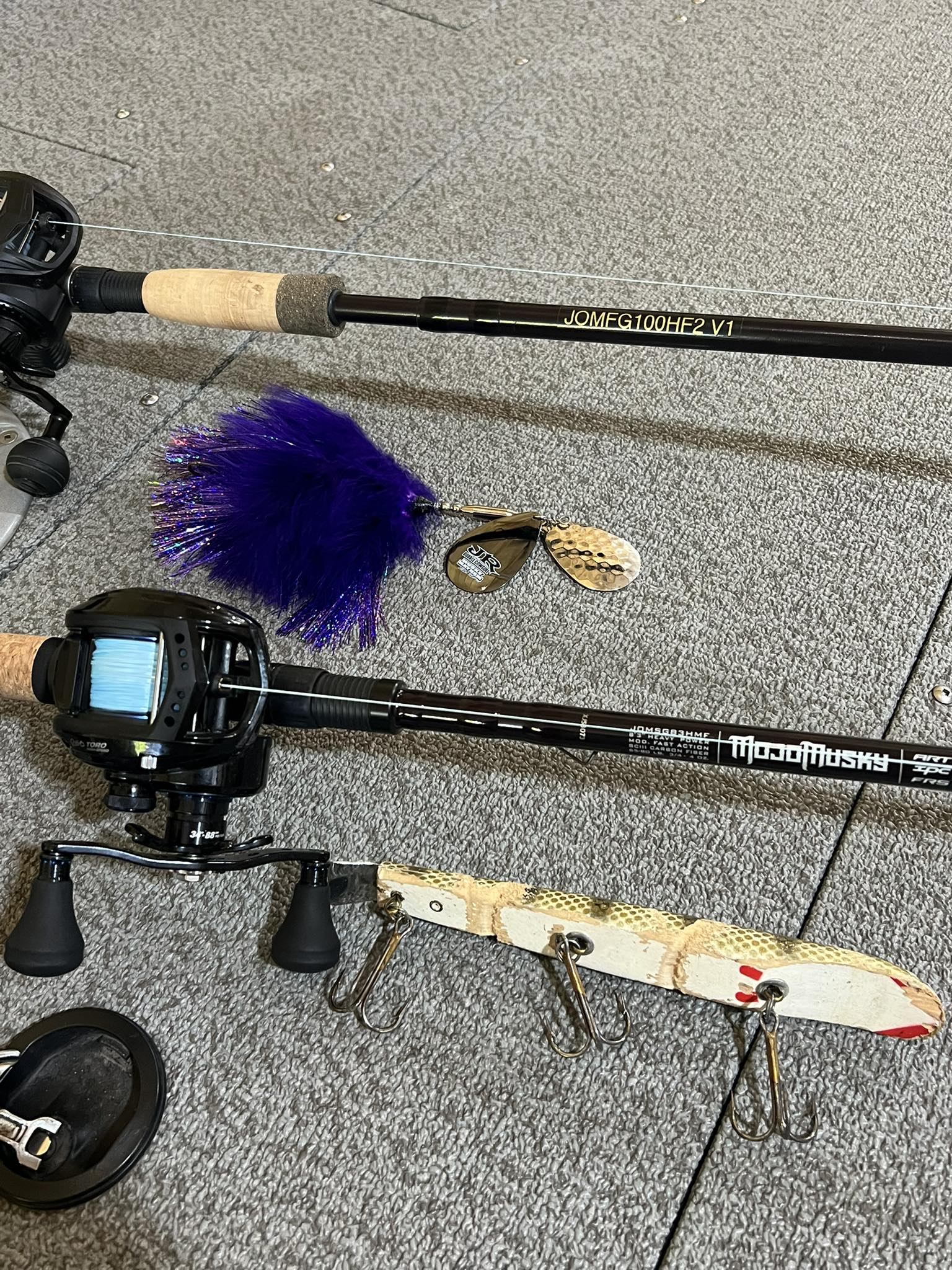 penn bottom fishing rods Carnage III Jig Conventional Rod Hawaiian_fishhook Guides help the line Fly Fishing Fishing Hook Models:SVRTE-NG- Normal Gear 6.6:1