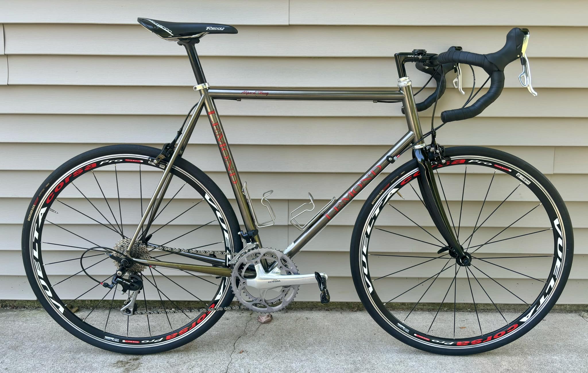 Lemons: 1996 Alpe d'Huez and 2002 Zurich bikes