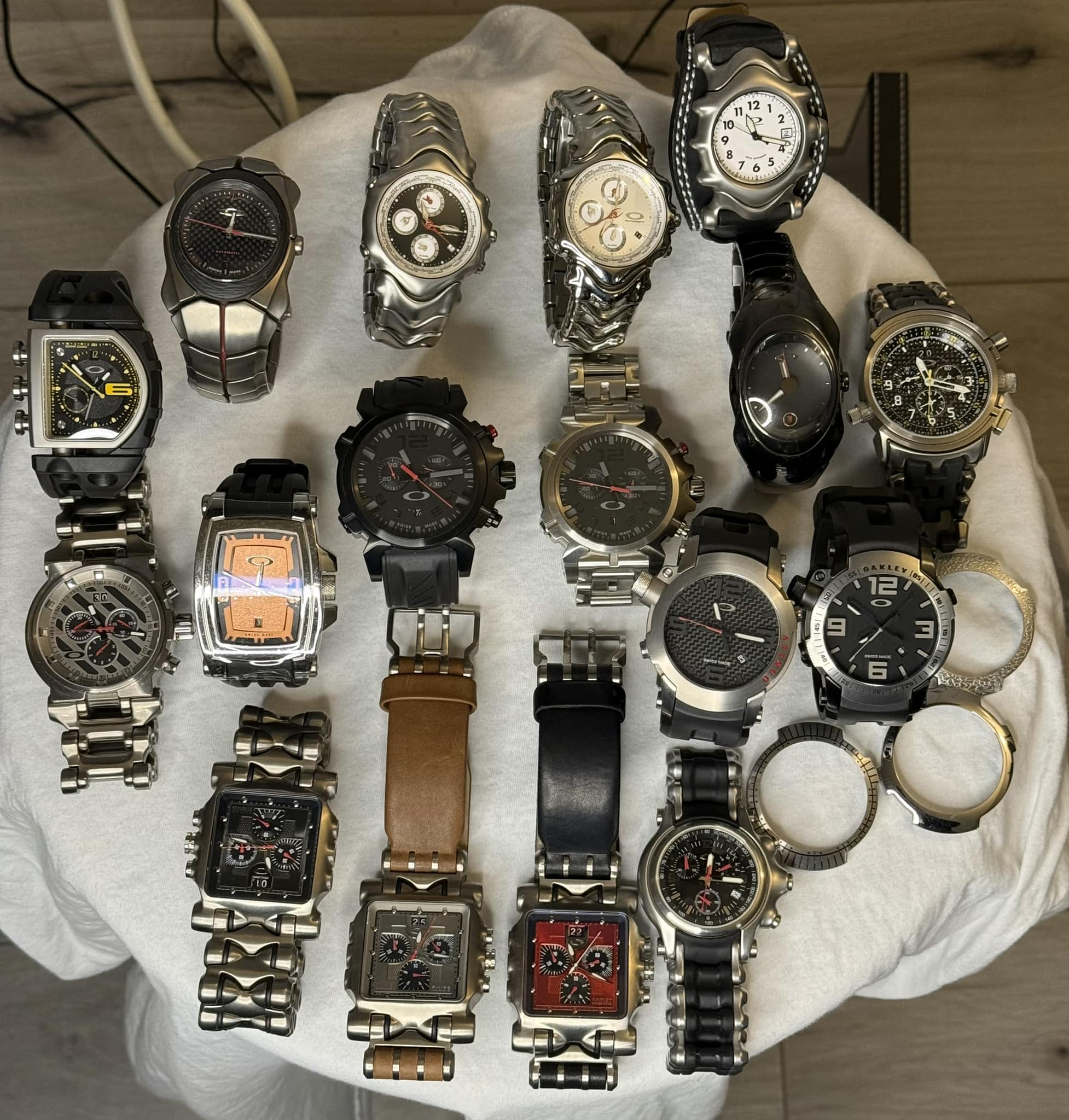 2000's Oakley Torpedo Watch Collection ⚙️
