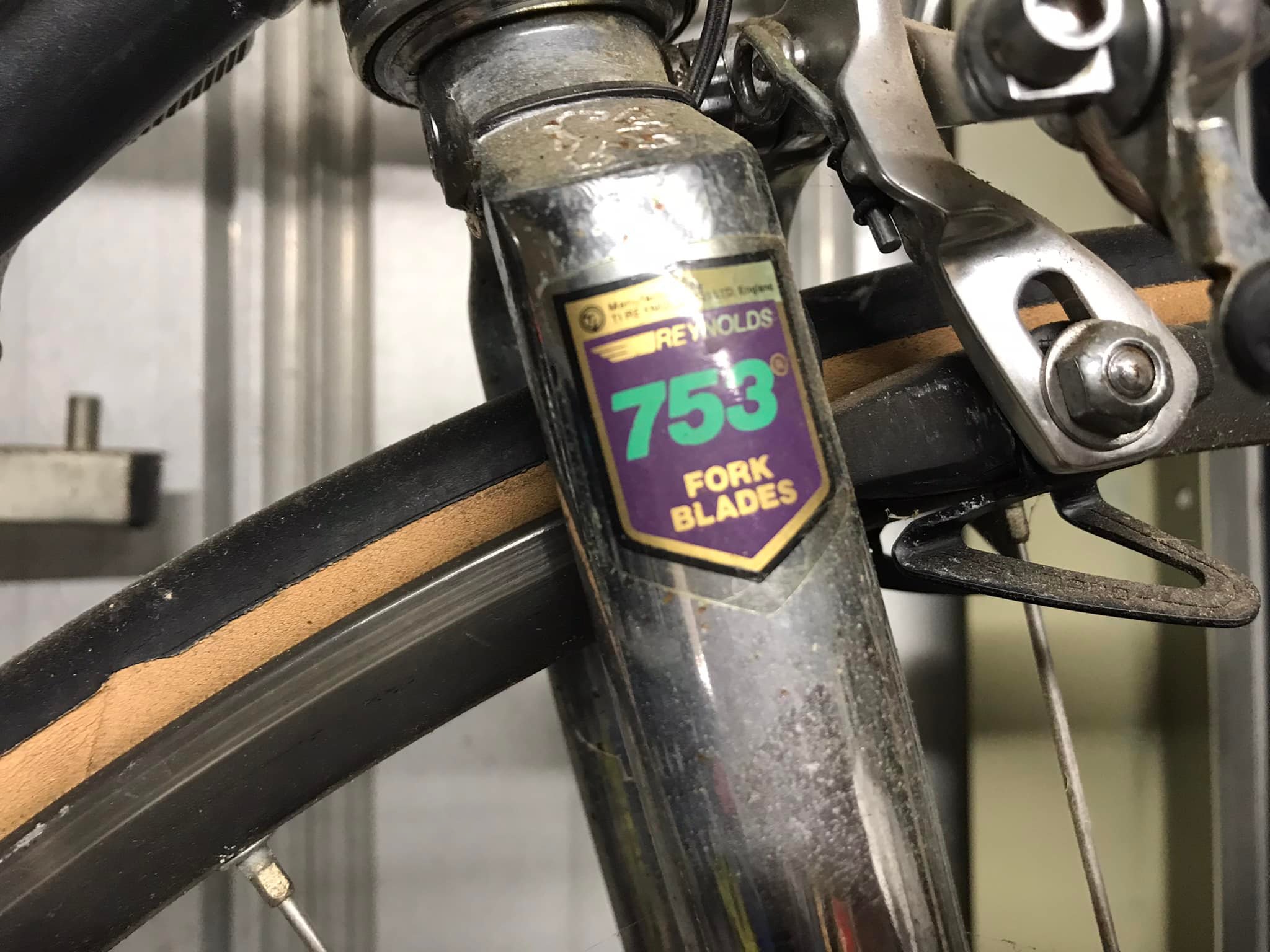 Restoring 1985 Peugeot Aneto with Reynolds 531 tubing