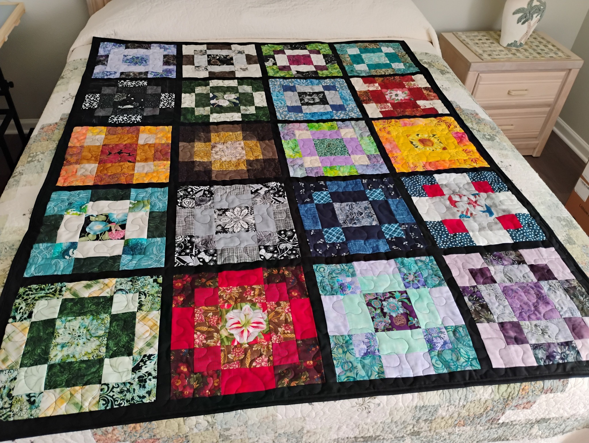 Just finished piecing this... a scrappy quilt for Project Linus  display picture 1