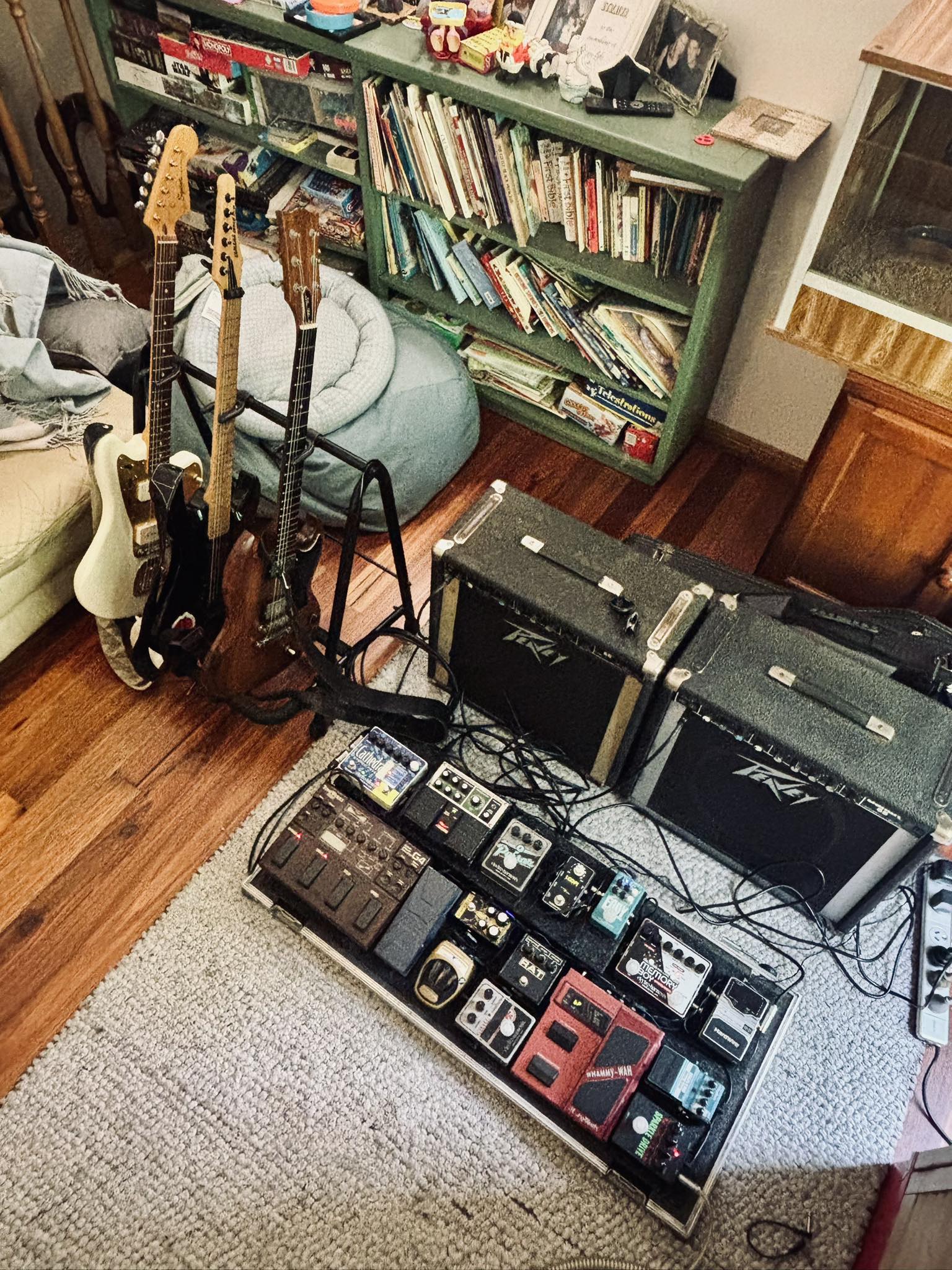 What distortion pedal fits between Rat and Big Muff for shoegaze