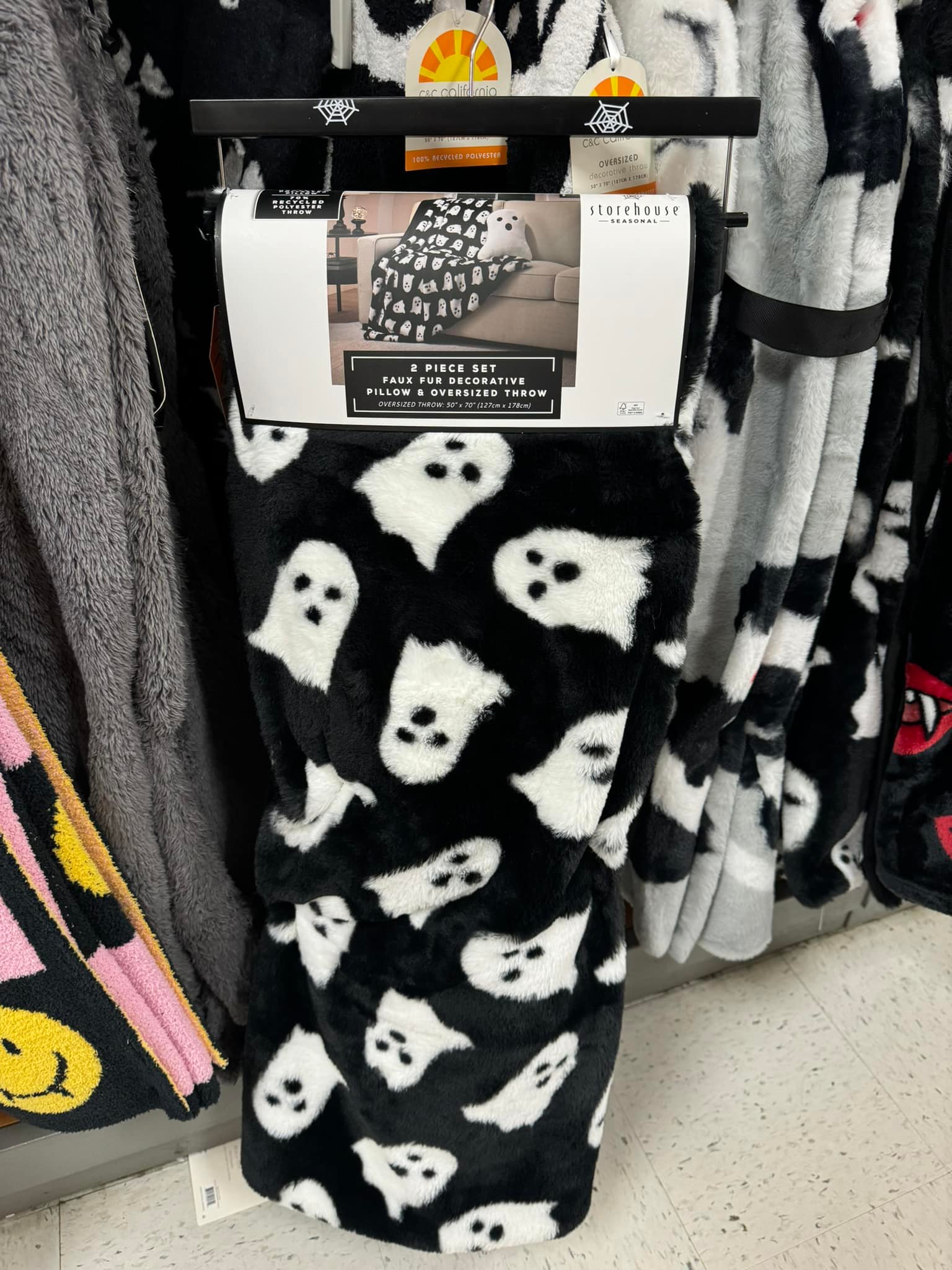 how cute are these ed hardy blankets from tj maxx! 💀💖