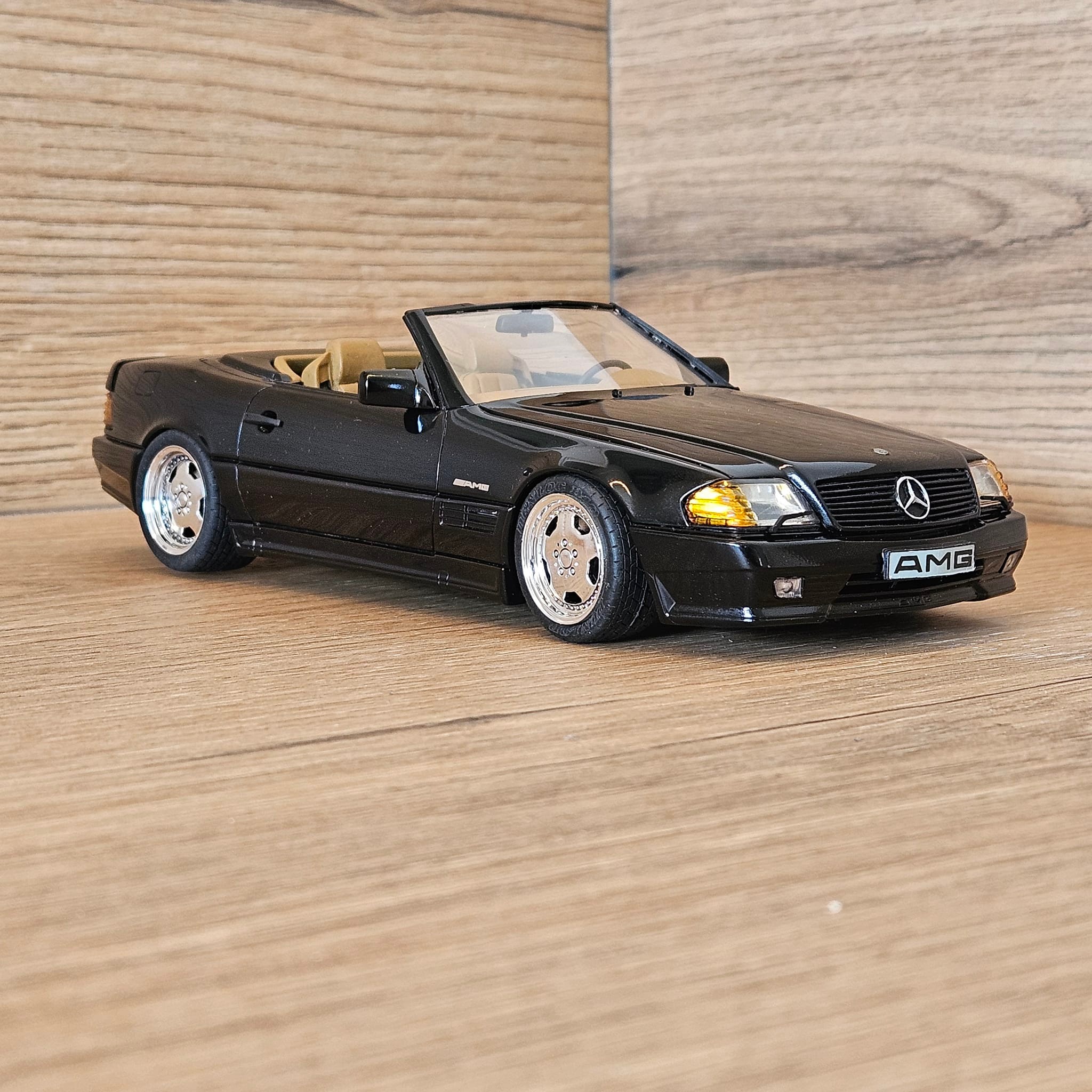 Finished the Tamiya Mercedes 500sl amg R129 This is a quick build 