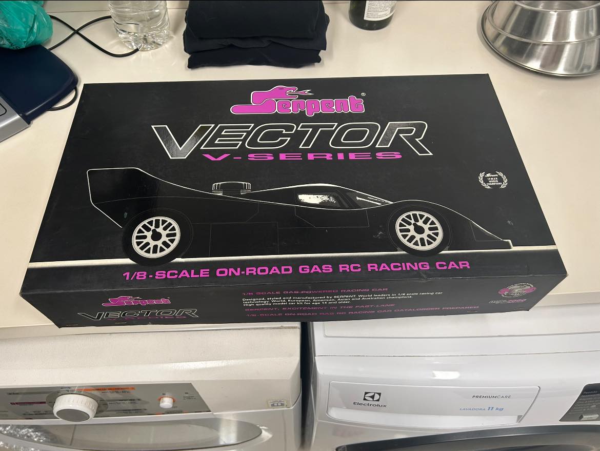 New in box Serpent VECTOR US$900 Complete kit with tires and