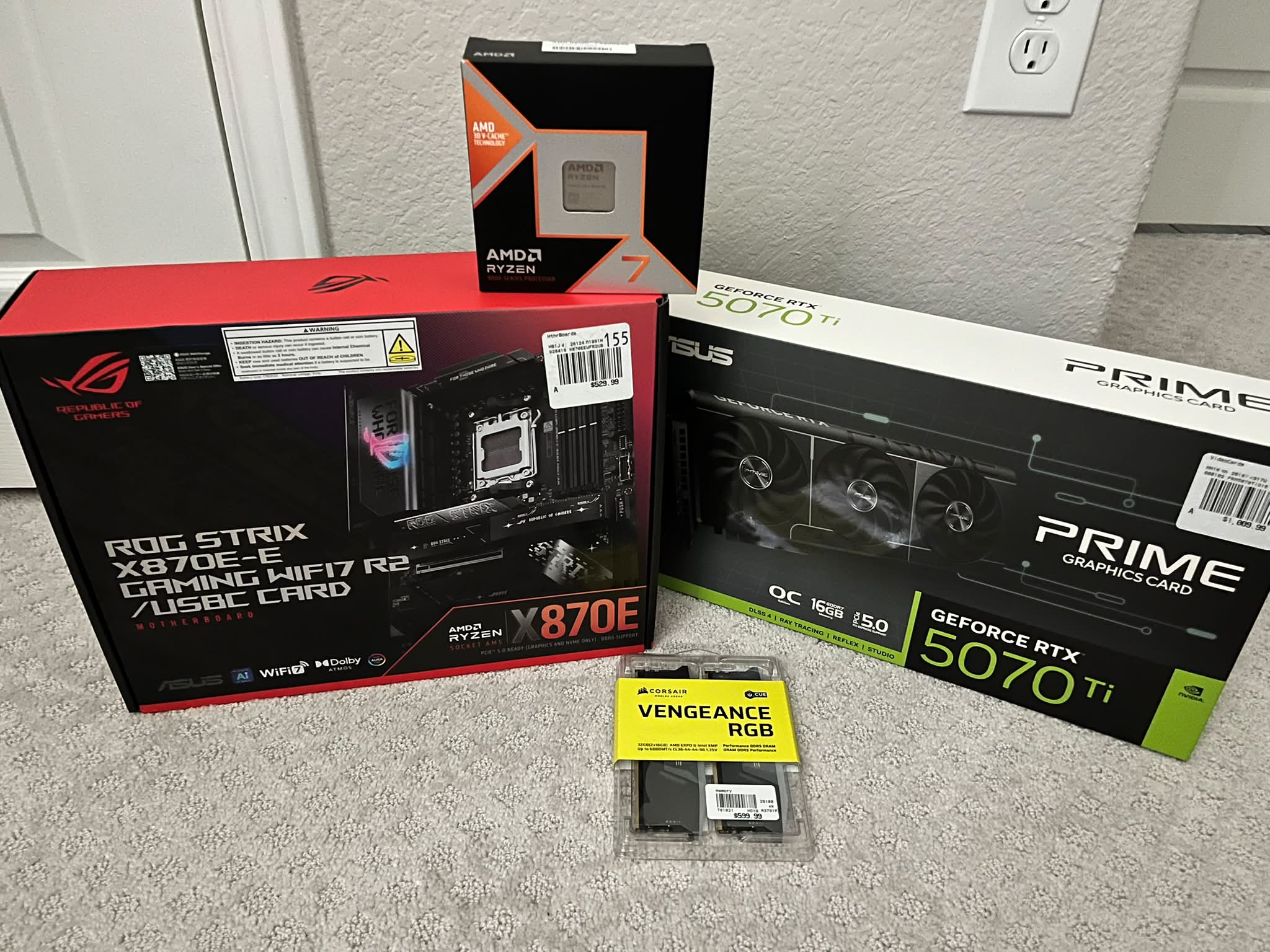 Gigabyte Z390 motherboard with Intel i7 8700K build