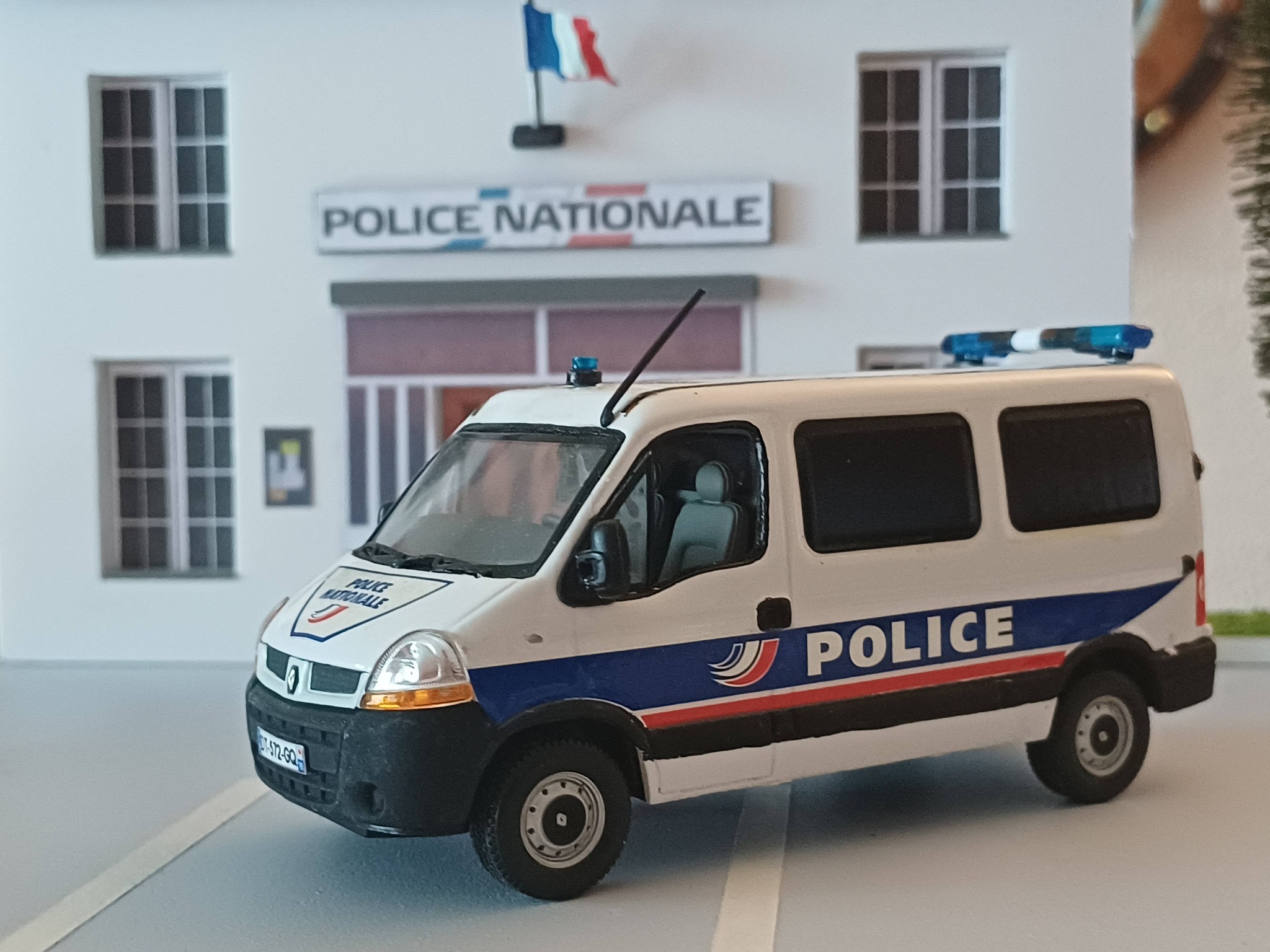 Décalcomanies Véhicules Services Publics – Police, Douane, Gendarmerie – Échelle 1:43 – Fabriqué En France – Neuf