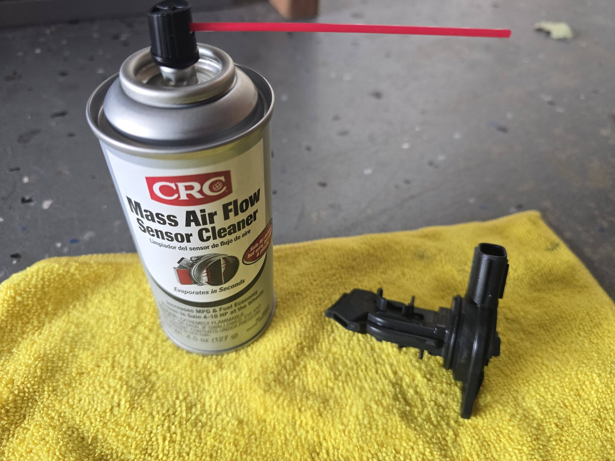 CRC Mass Air Flow & Throttle Body Cleaner – Twin Pack Kit, 5oz Aerosol, 05111