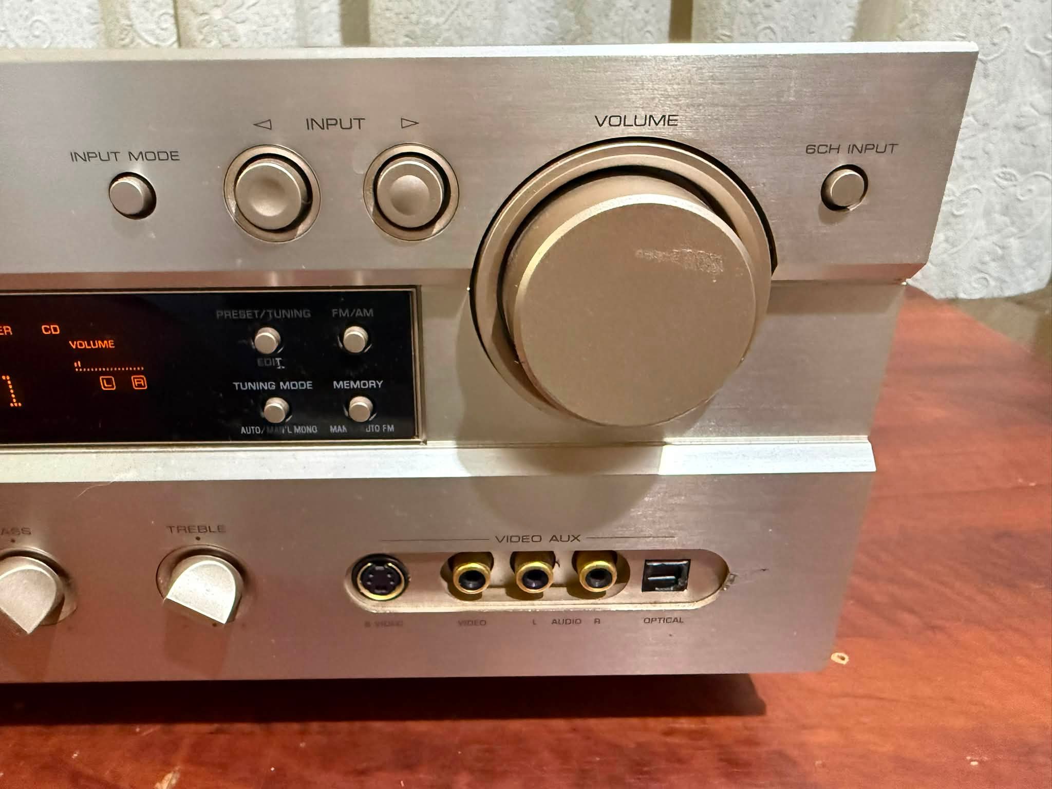 SOLD) Yamaha DSP-AX630 AV Amplifier **very good working condition