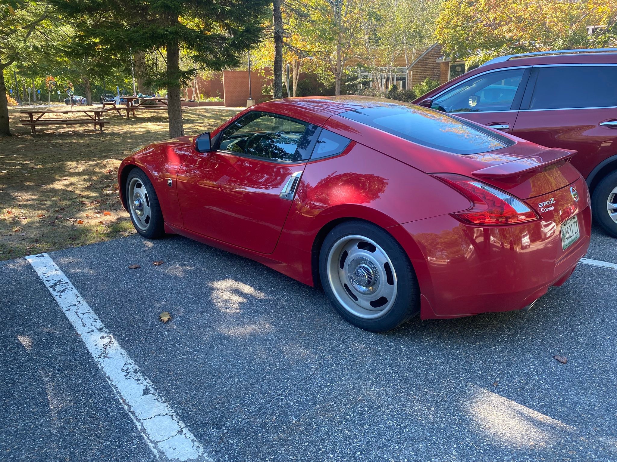 Nissan 370Z with steel wheels spotted at local library