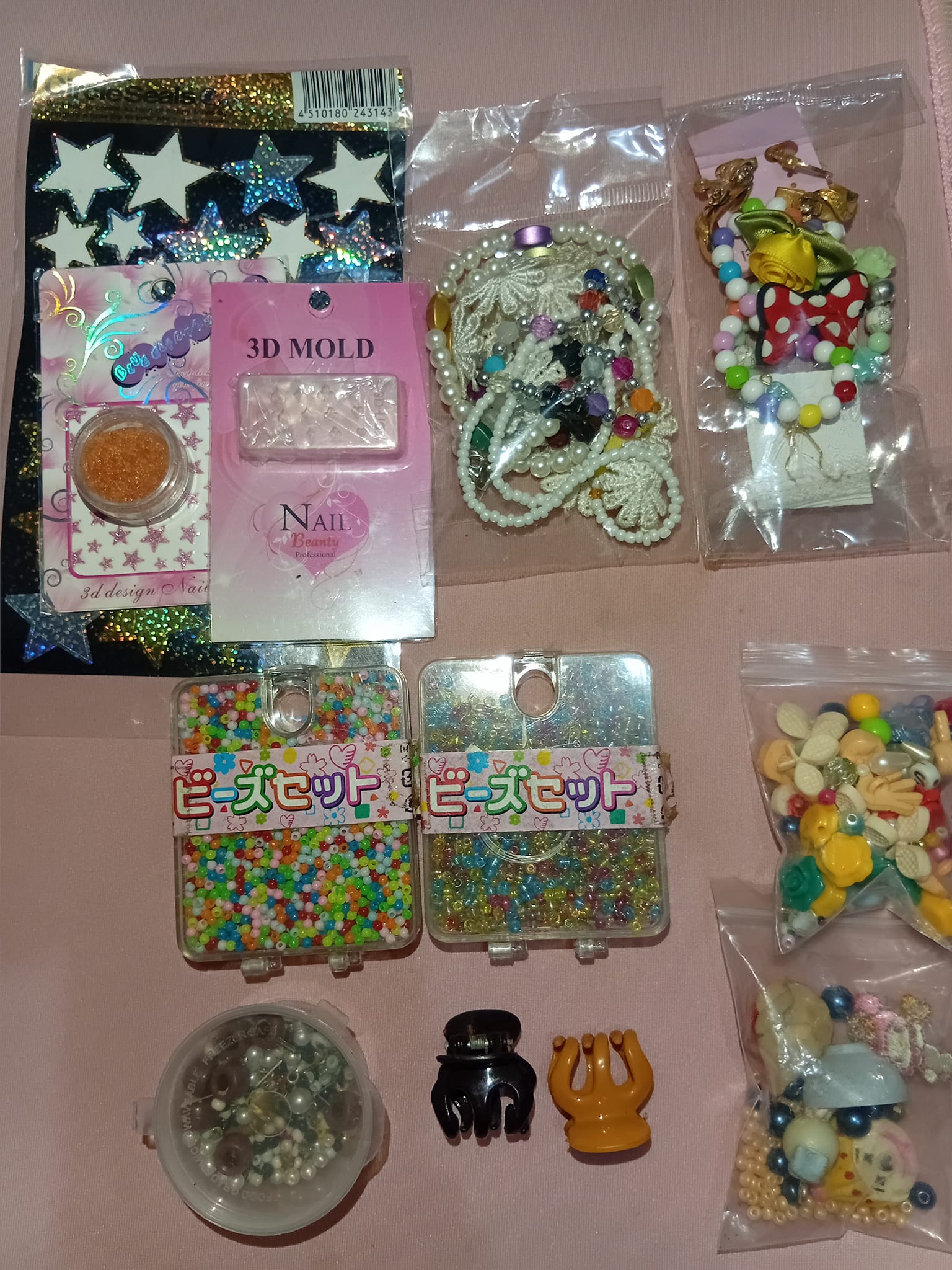 FREE IM IN Gate Pa TAURANGA ICECREAM CONTAINER of diamond beads