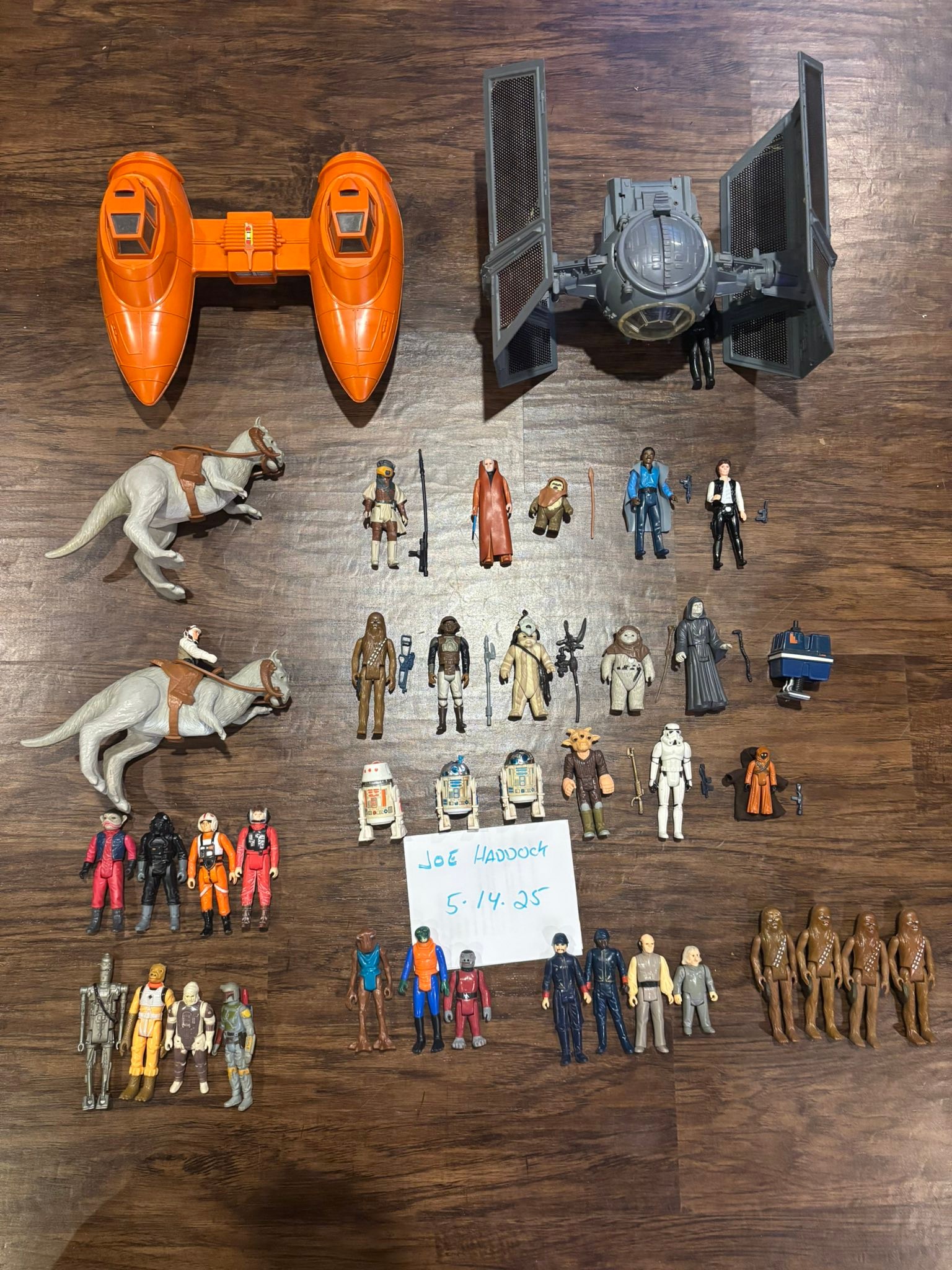 1997 Hasbro/Kenner Pair of vintage 12-inch Star Wars figures from