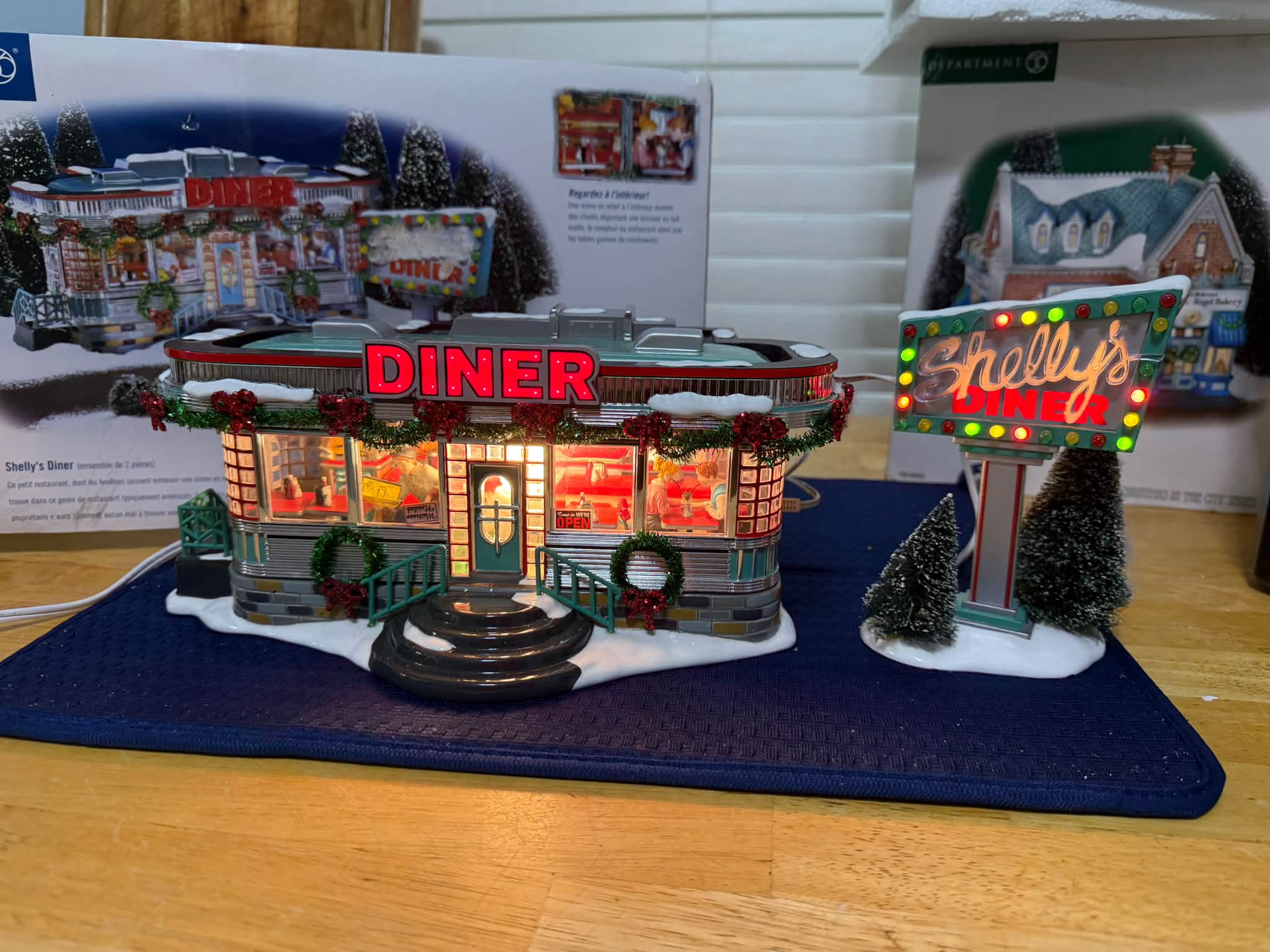 Dept 56 Shelly's Diner for sale | Snellville, GA