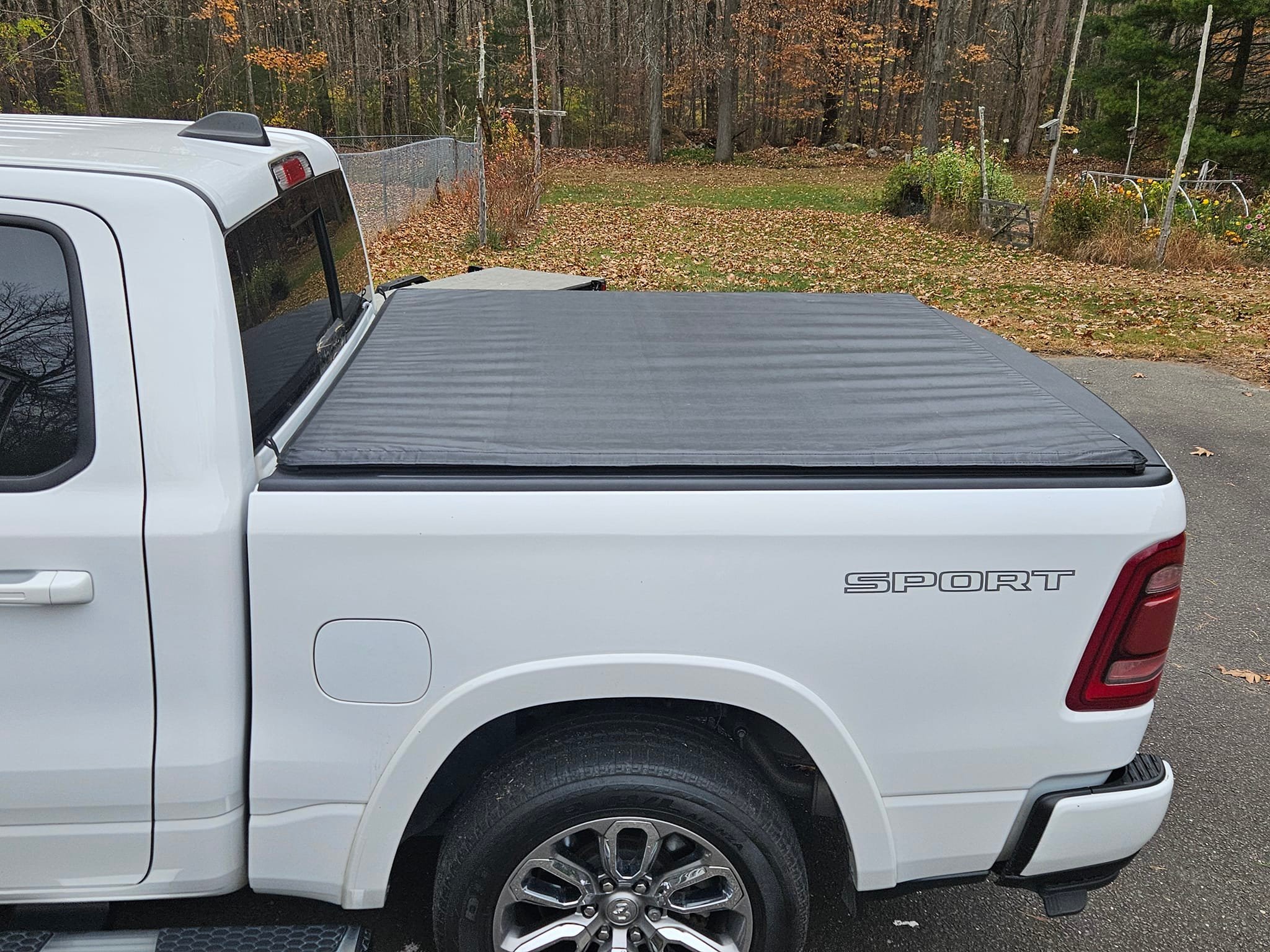 OEDRO Hard Tri-Fold Tonneau Cover For 2002-2025 Dodge Ram 1500 2500 3500 - 6.4/6.5ft Bed