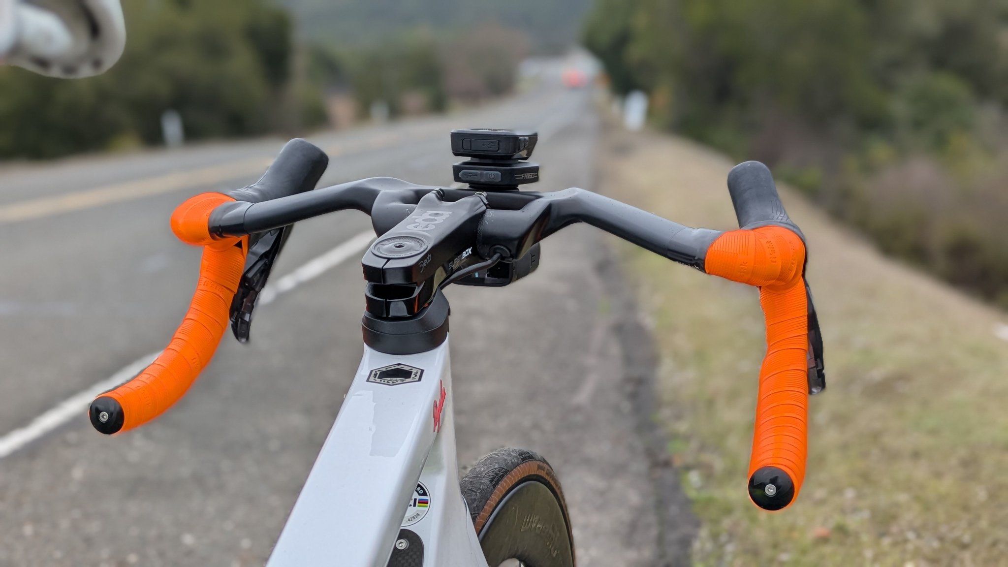 Upgrading to Coefficient RR Handlebars on a Cannondale SystemSix Bike