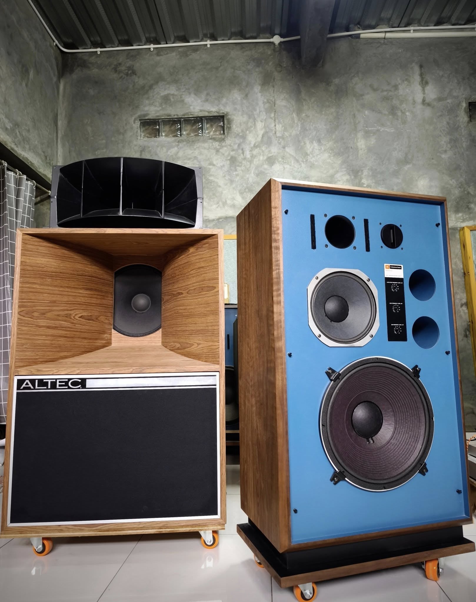 Altec A5 - Altec 19 JBL L300 somewhere in time Sakol Sitti