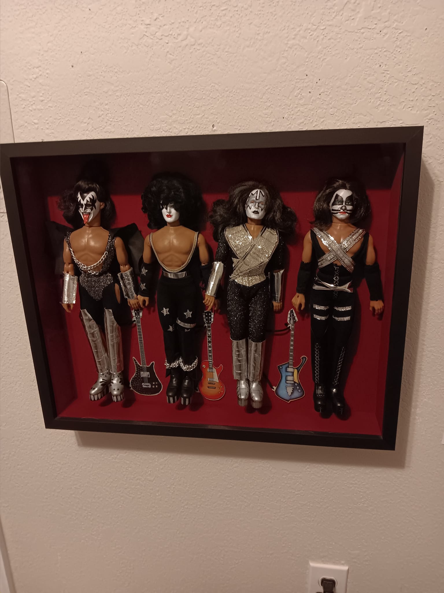 Kiss dolls in near mint condition for sale