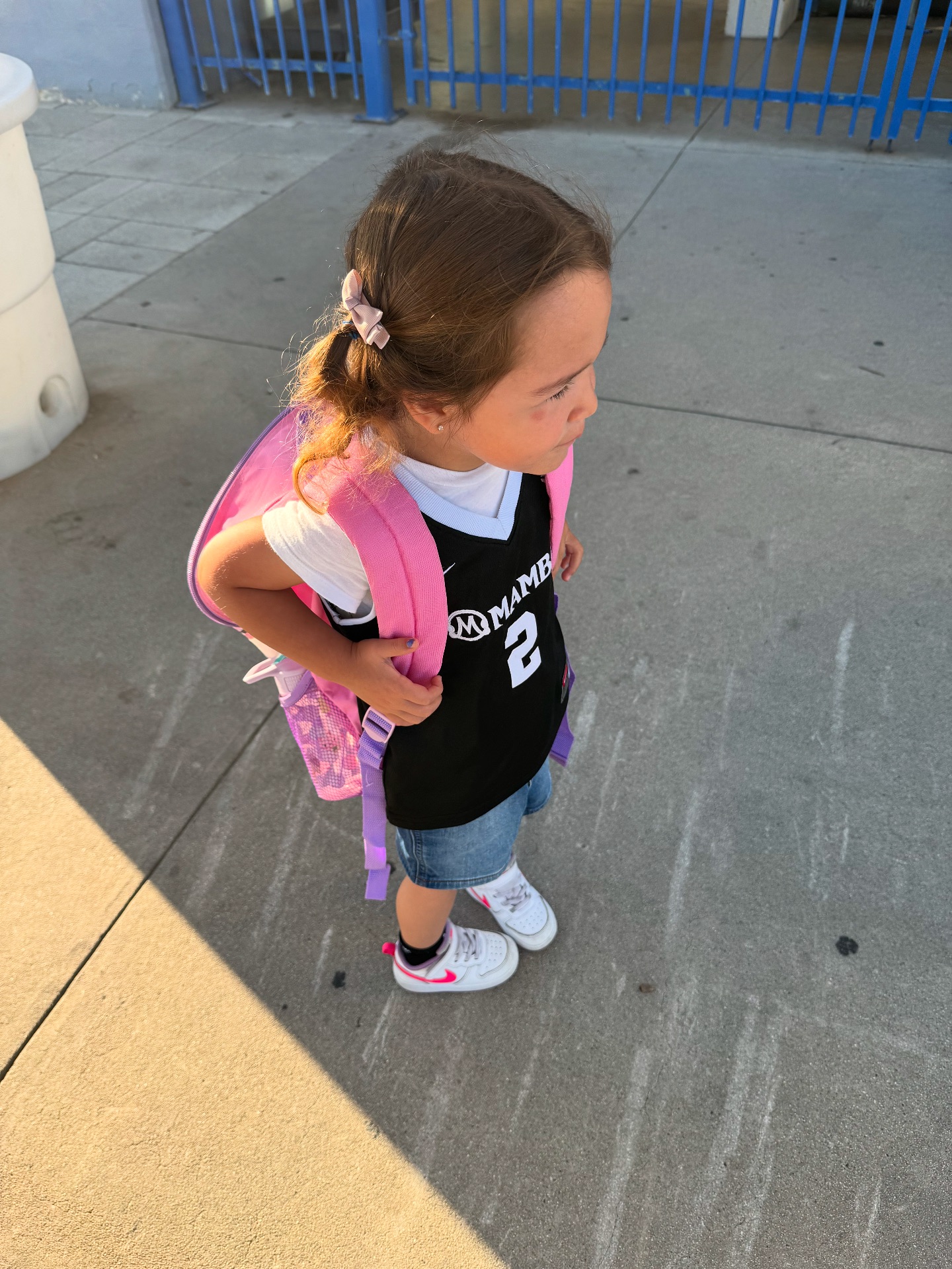 Today was jersey day school and Gigi brought out her Mambacita