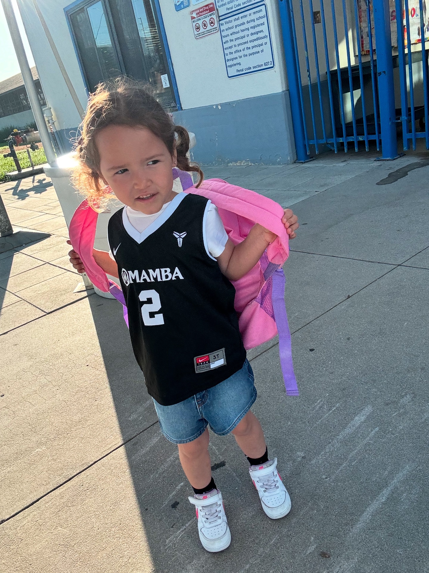 Today was jersey day school and Gigi brought out her Mambacita
