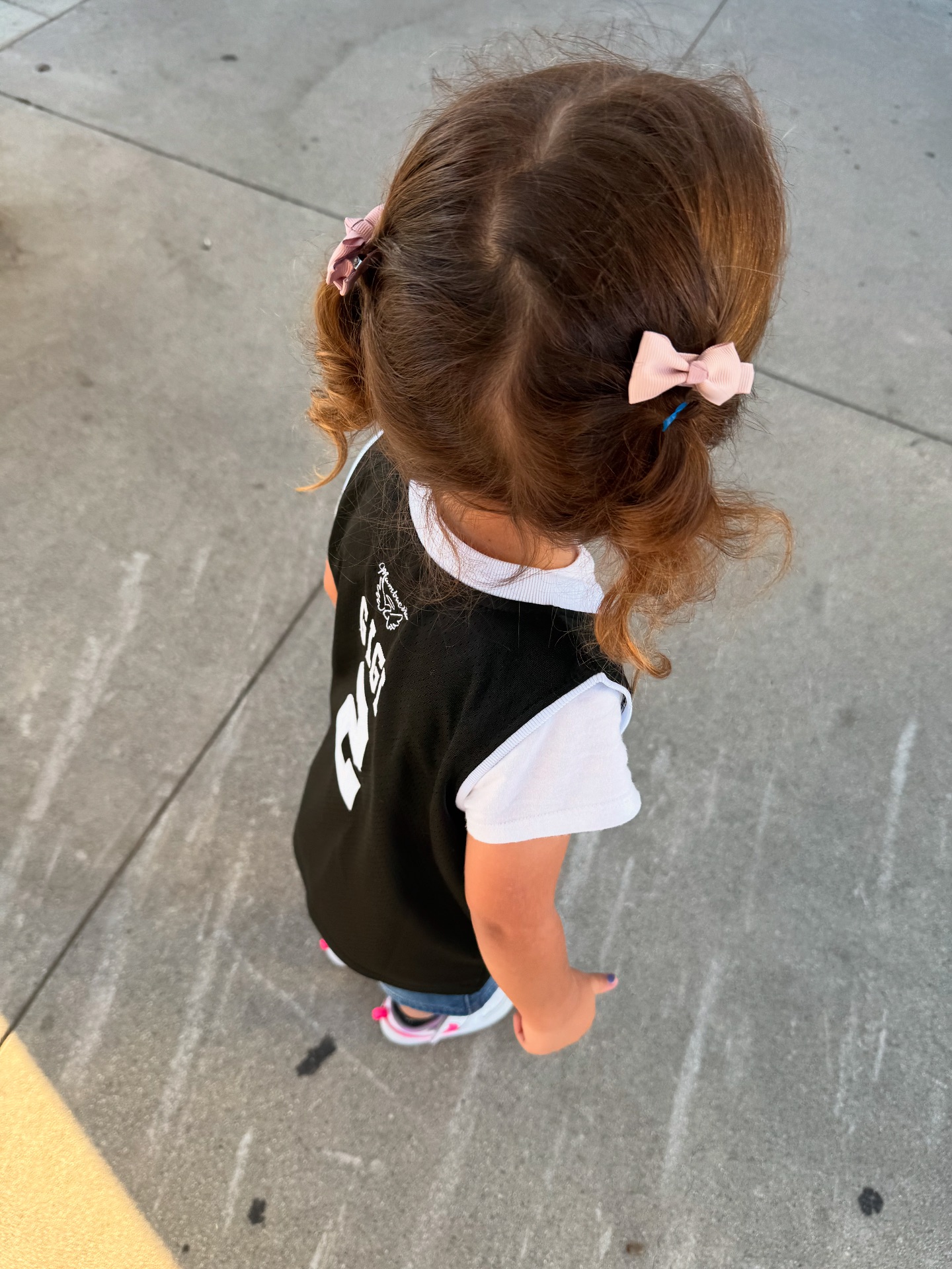 Today was jersey day school and Gigi brought out her Mambacita