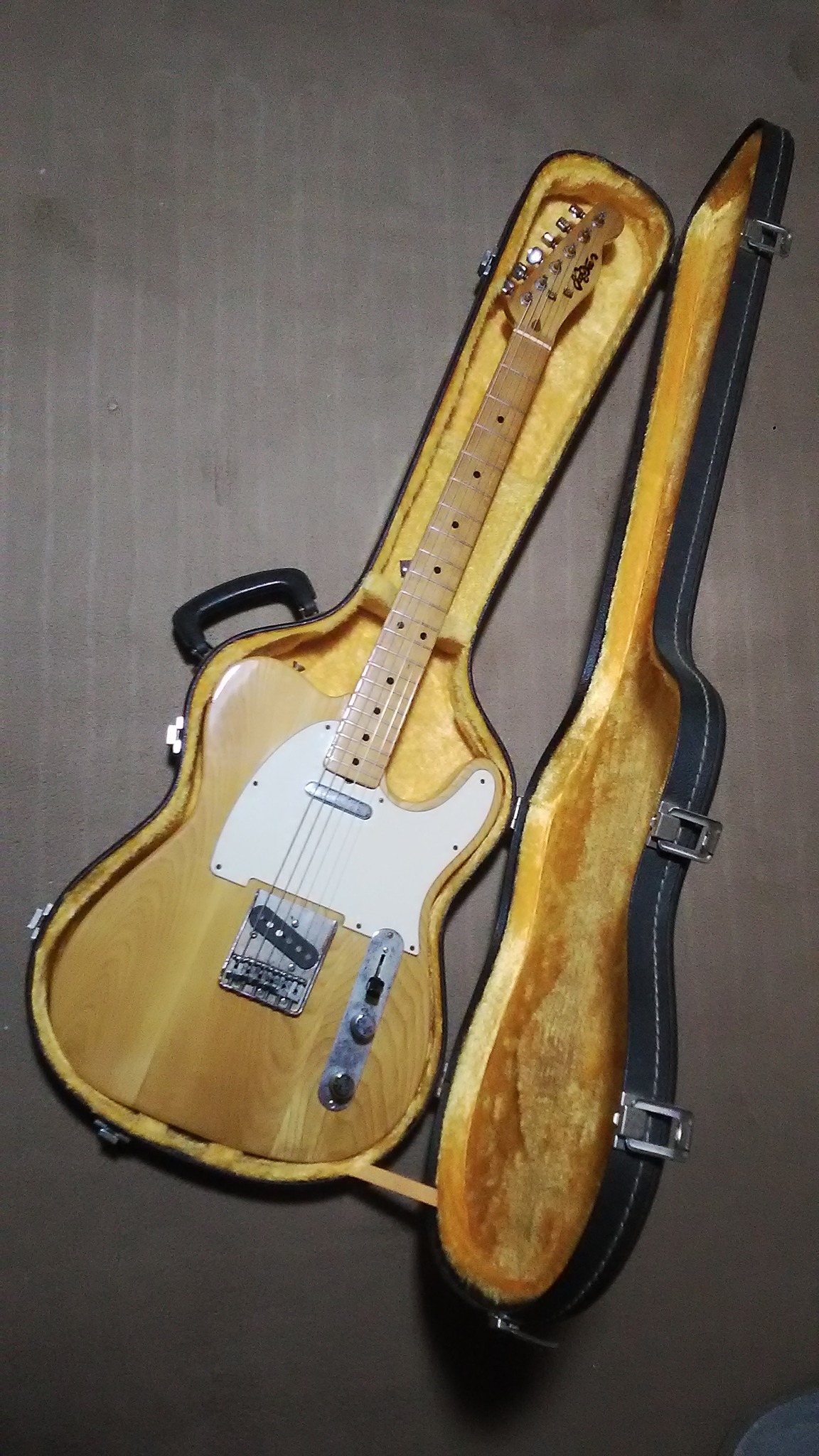 Joo-Dee Telecaster guitar from 1978 and its possible Yamaki Gakki