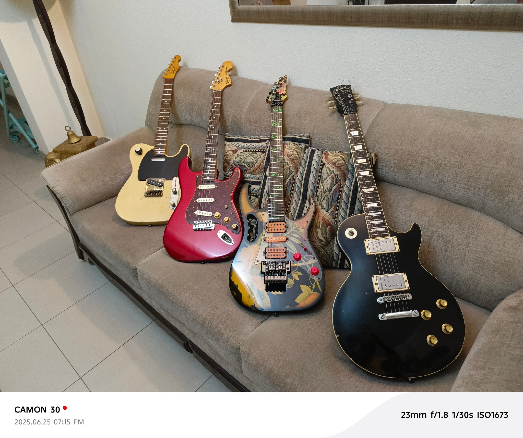 Tokai Breezysound Demo And Features The Tokai brand has returned