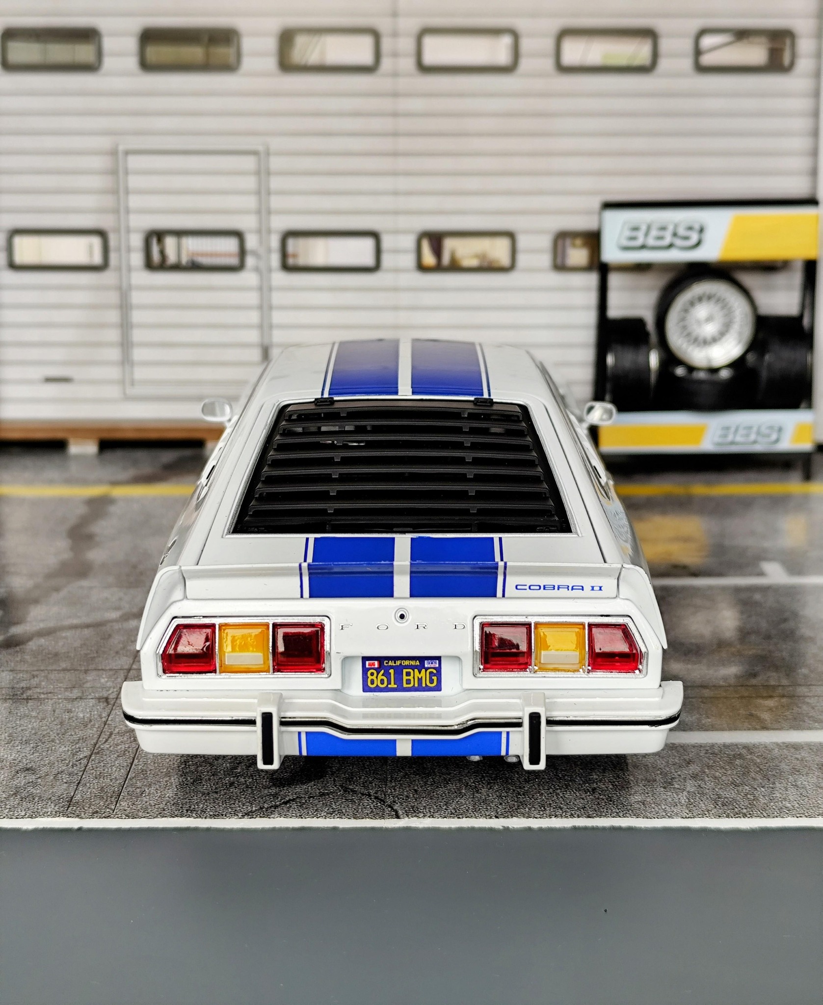 Voiture Miniature Greenlight - Charlie's Angels, Ford Mustang Cobra 2 1976, échelle 1/43 - Occasion