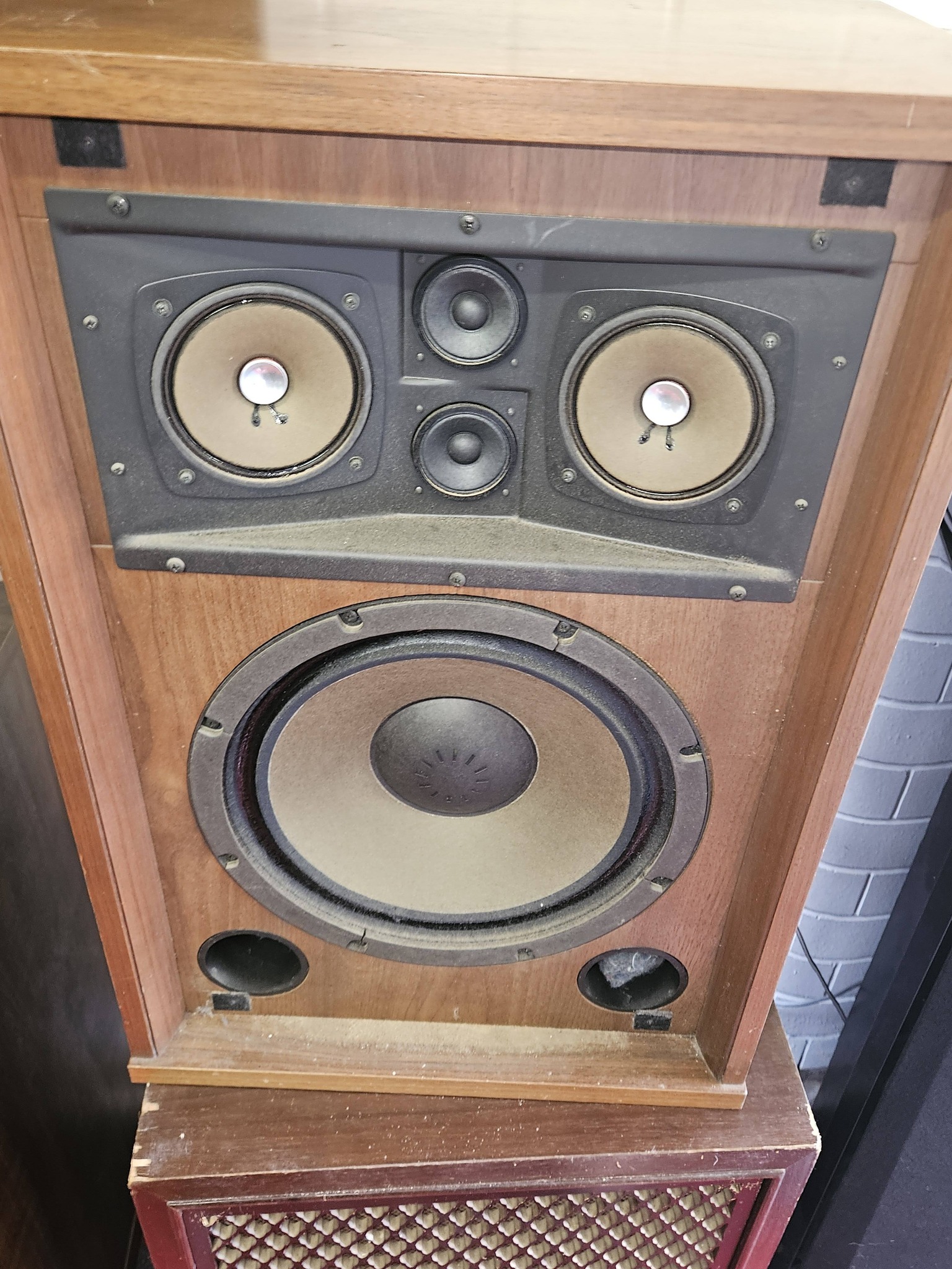 Sansui SP 1001 speaker woofer replacement parts