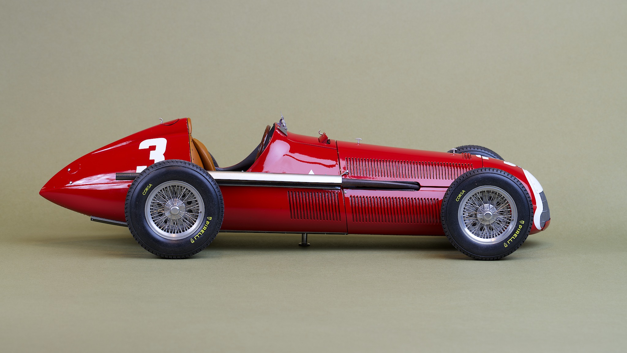 イタリアより到着 1/24のアバルト1000ビアルベーロの後期型 これは