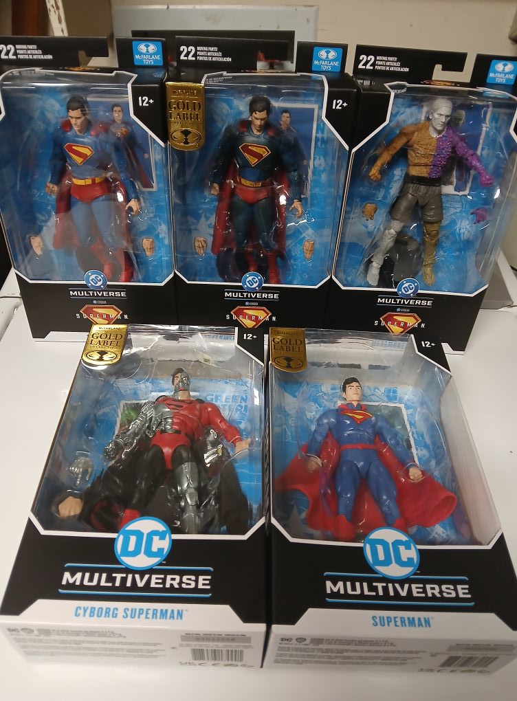 Still hunting for collector and deluxe action figures