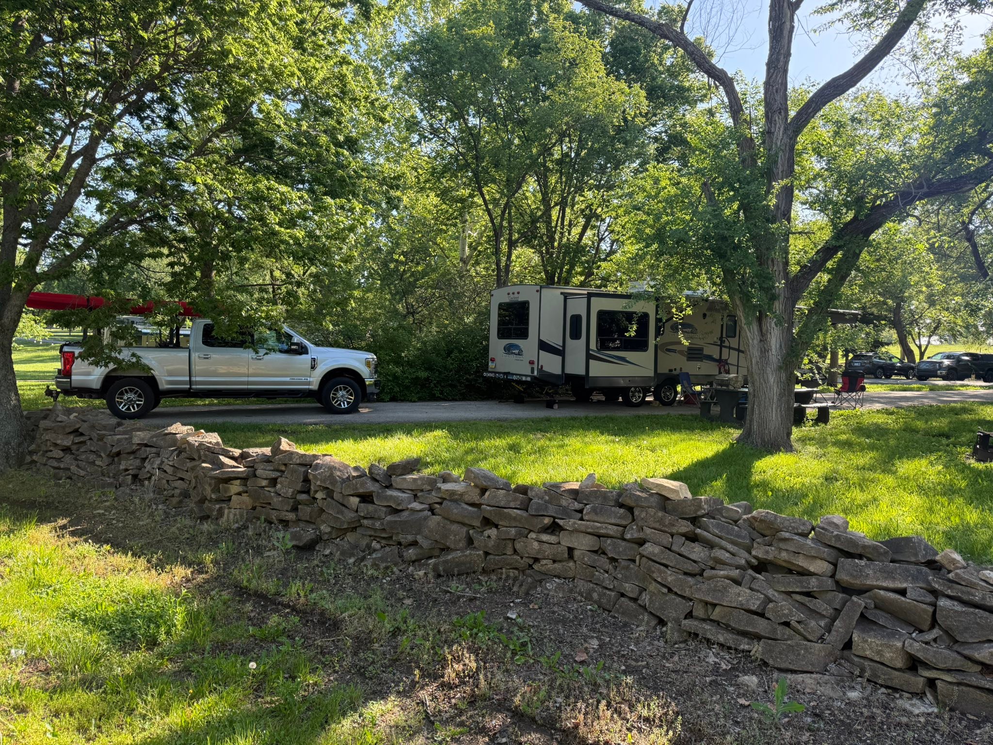 zelt für vier personen Chihee Camping Zelte Tunnel-Zelt 4 Familienzelt mit 2 Türen Extra wetterfestes 4 Jahreszeiten Zelte mit doppelter wasserdichter Bodenplane Geschirmte Veranda Tragetasche Outdoor Sport & Freizeit Camping Renesse: Lohnt sich gamescom-2025 Choose from the following frame shapes:Low Step