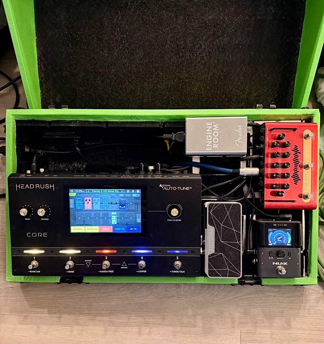 Headrush pedalboard hard case vs backpack