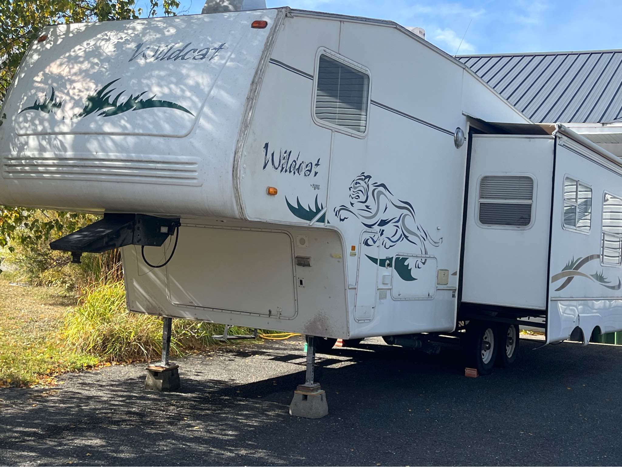2001 Forest River Wildcat - RVs & Campers - Plessisville, Quebec ...