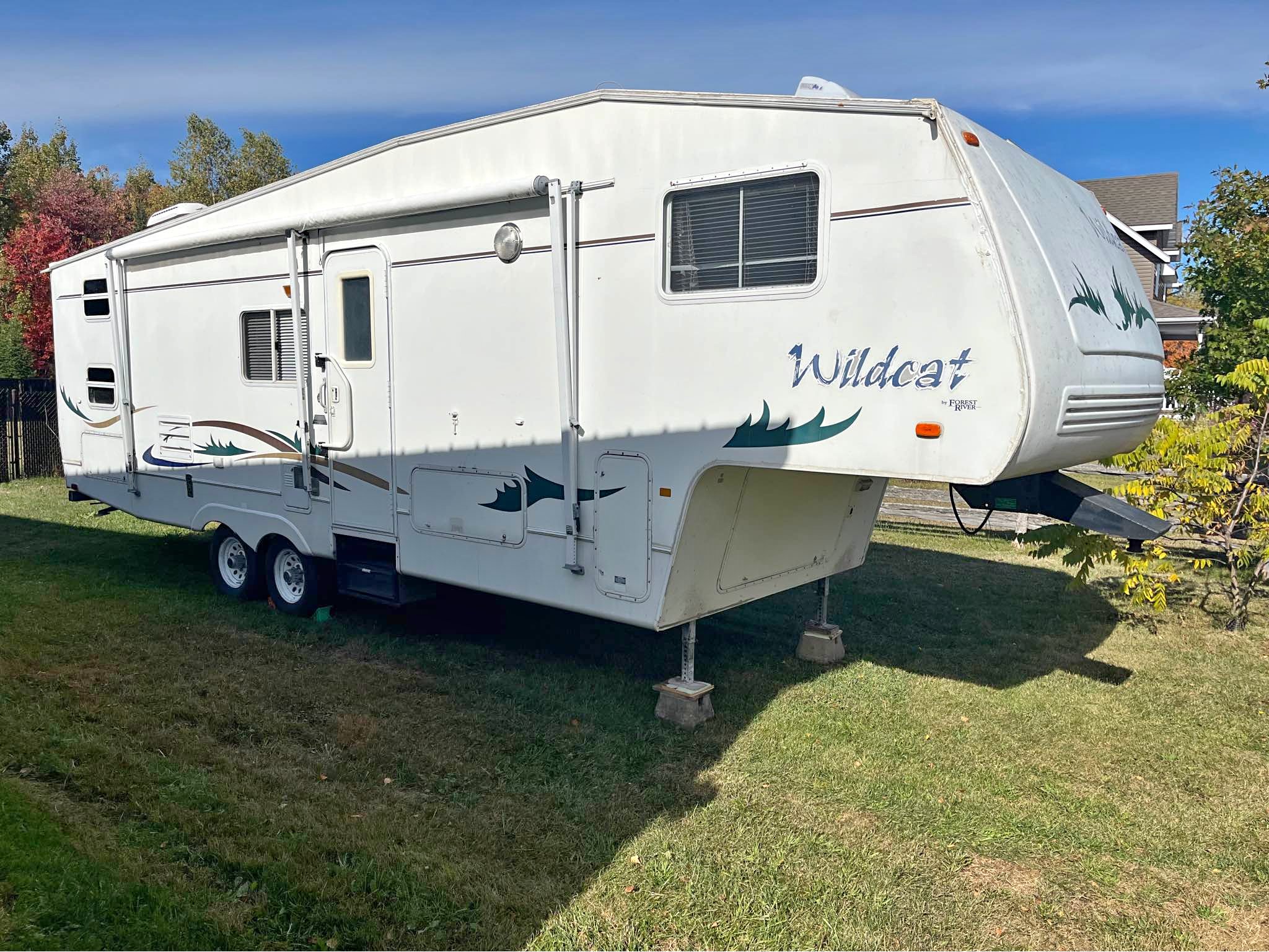2001 Forest River Wildcat - RVs & Campers - Plessisville, Quebec ...