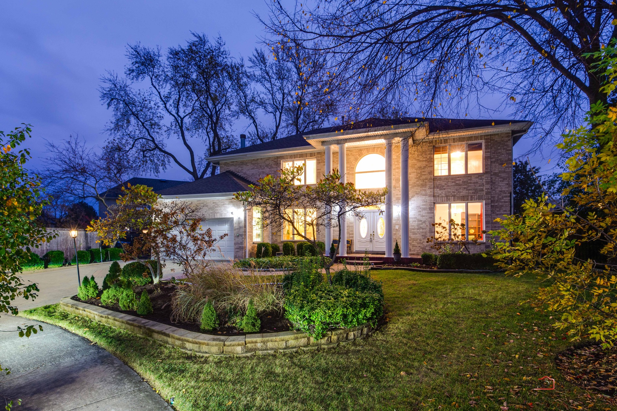 New listing -- Keck and Keck -designed home north of Chicago on