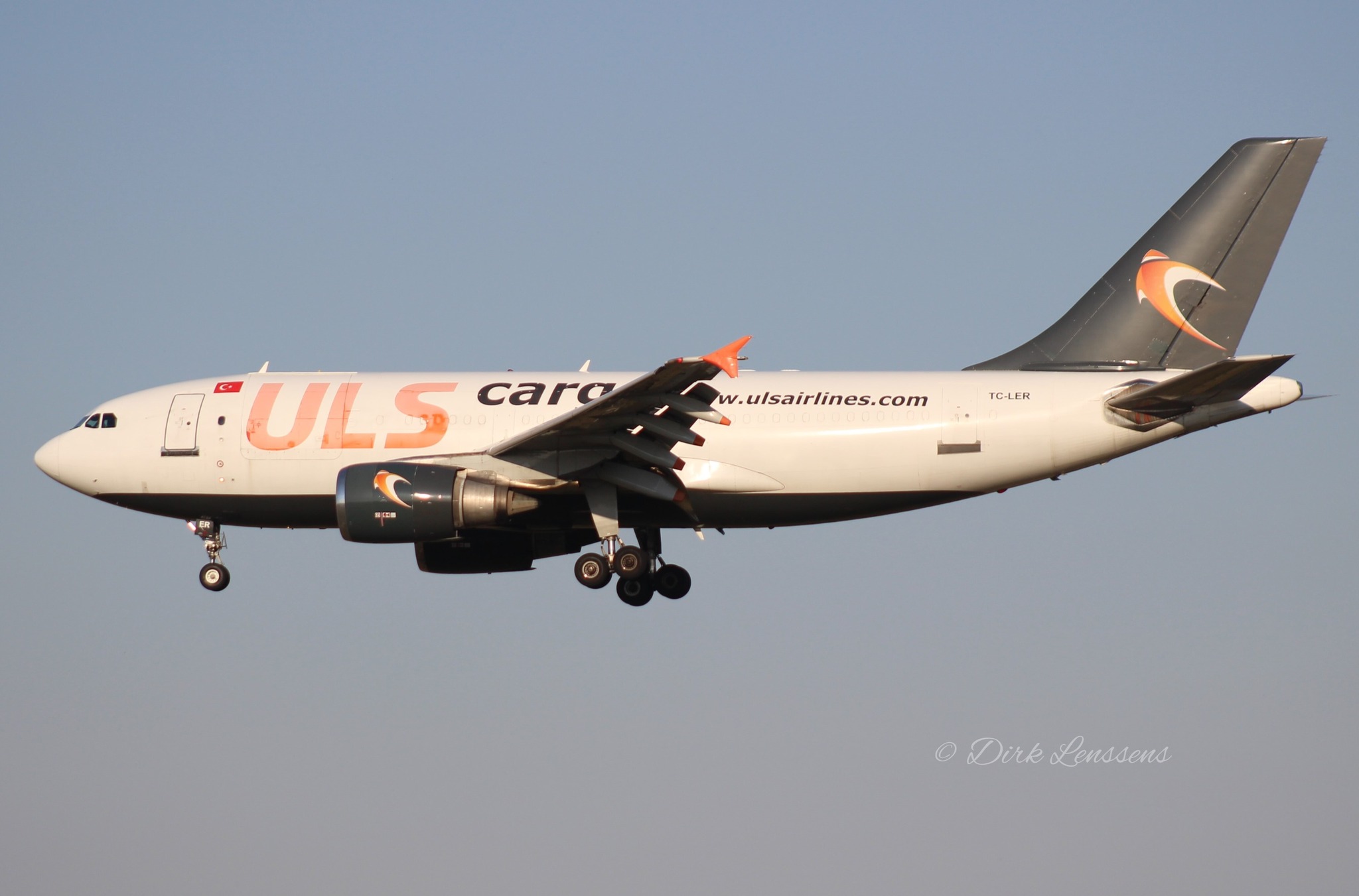 TC-GOL ULS Airlines Cargo Airbus A330-343(P2F) 26/07/02