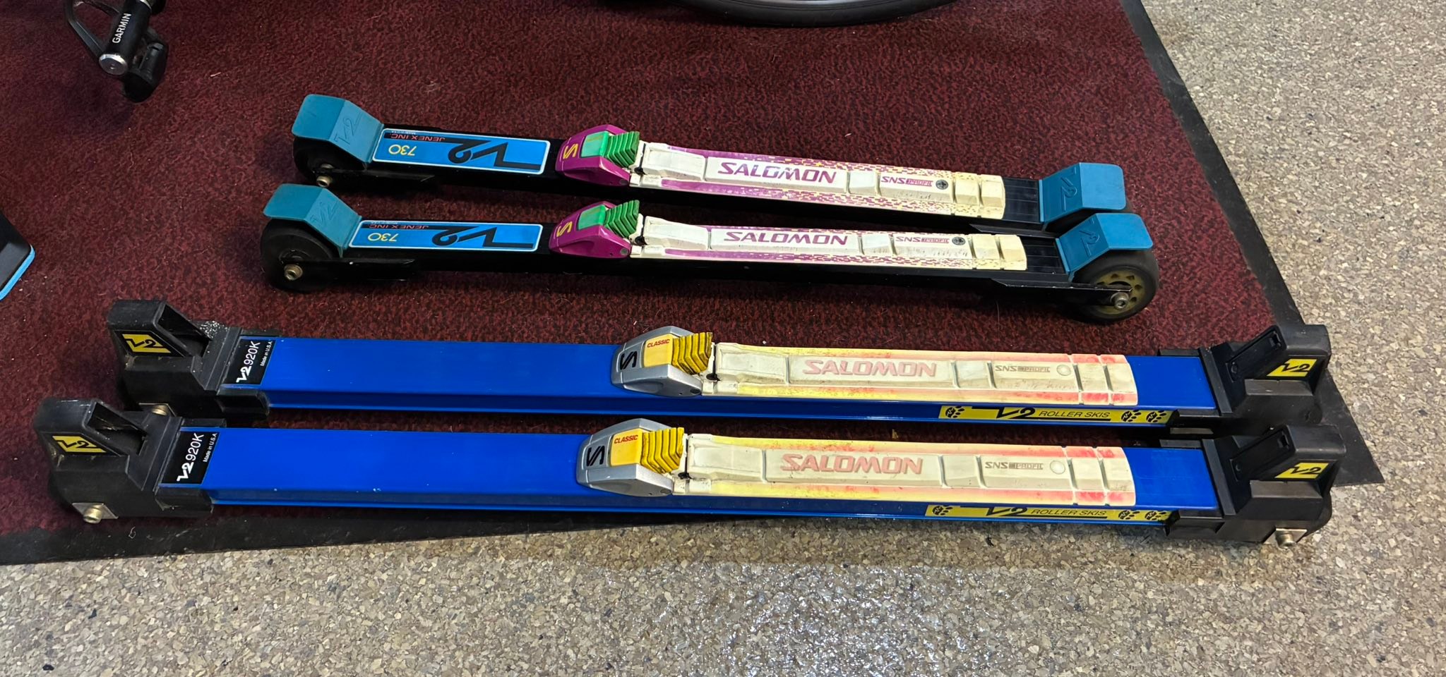 V2 Roller Skis U.S.A. Salomonクラシカル ウィンタースポーツ V2 Roller Skis U.S.A. Salomonクラシカル