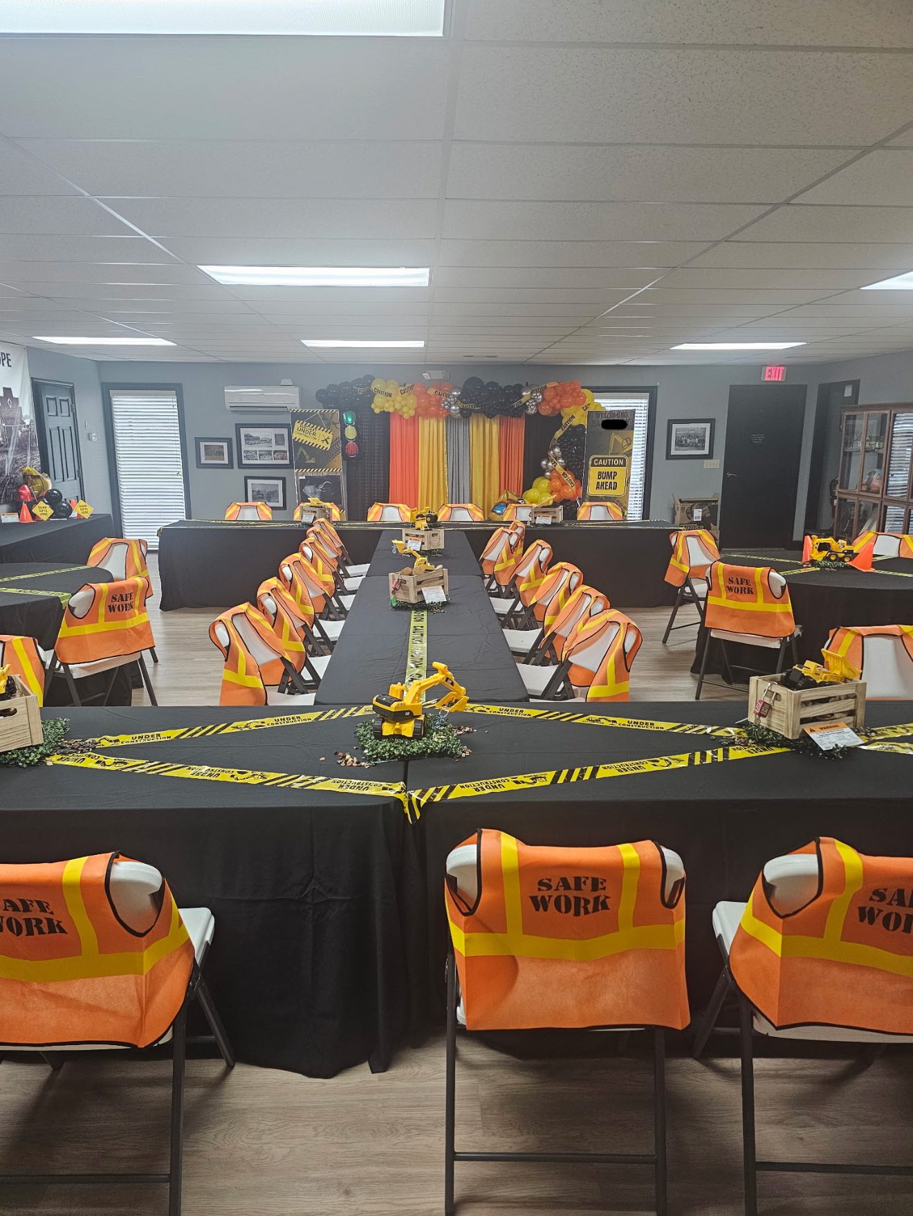 How to Decorate an Office at Work for Baby Boy: Stylish & Fun Ideas