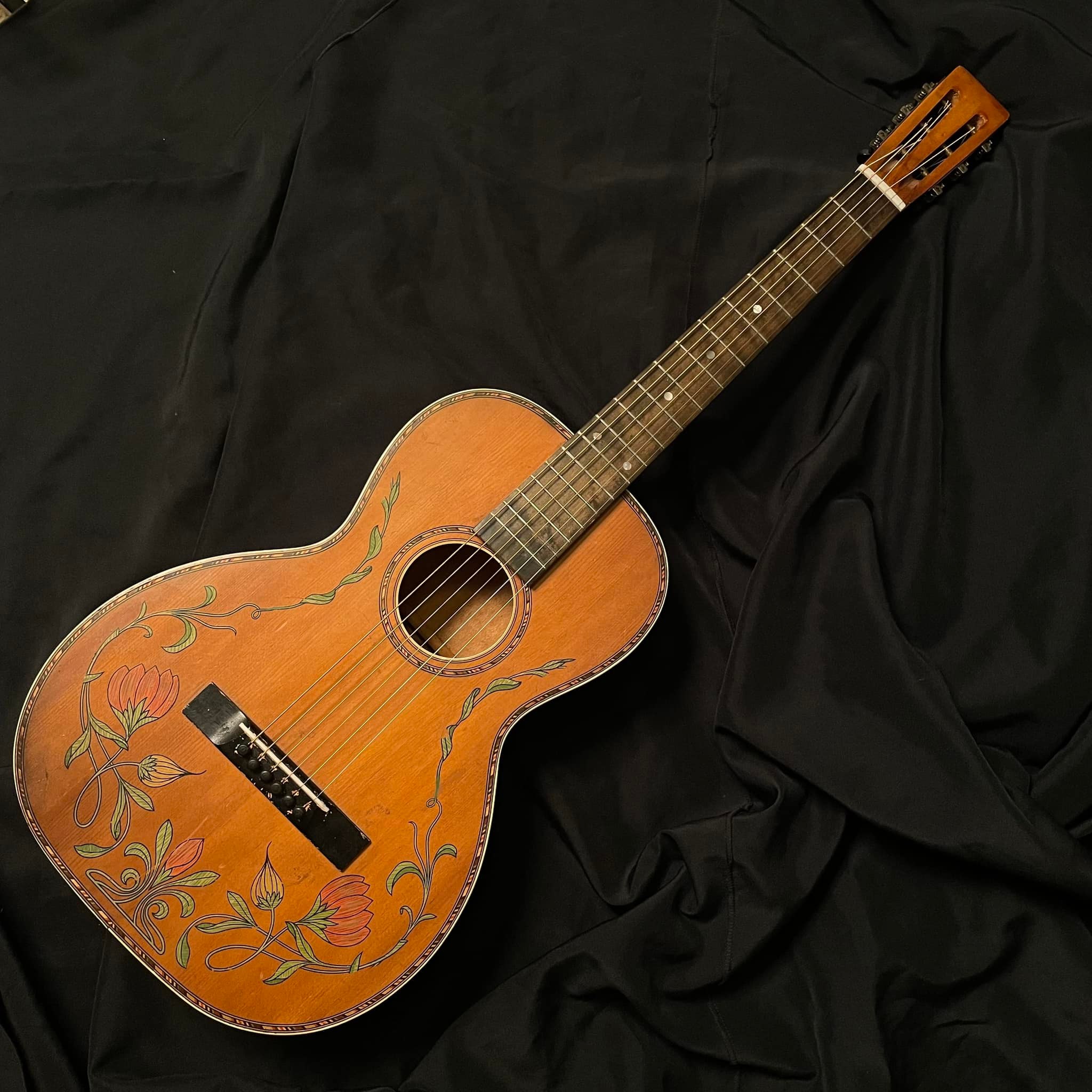 Restoring a 1930s Regal diamond head acoustic guitar