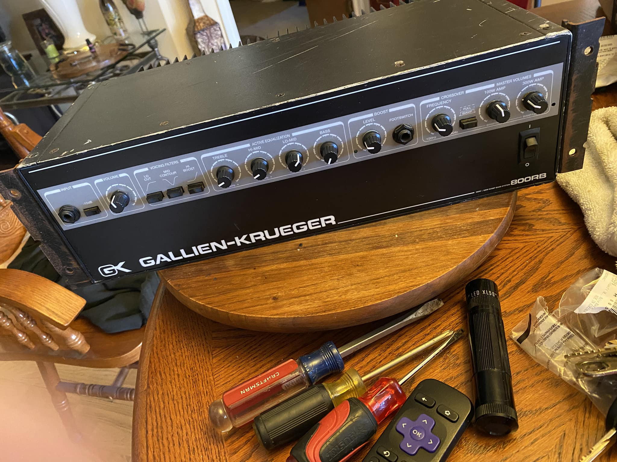 Rehabbing a Kustom Groove Bass 600 115C combo amp