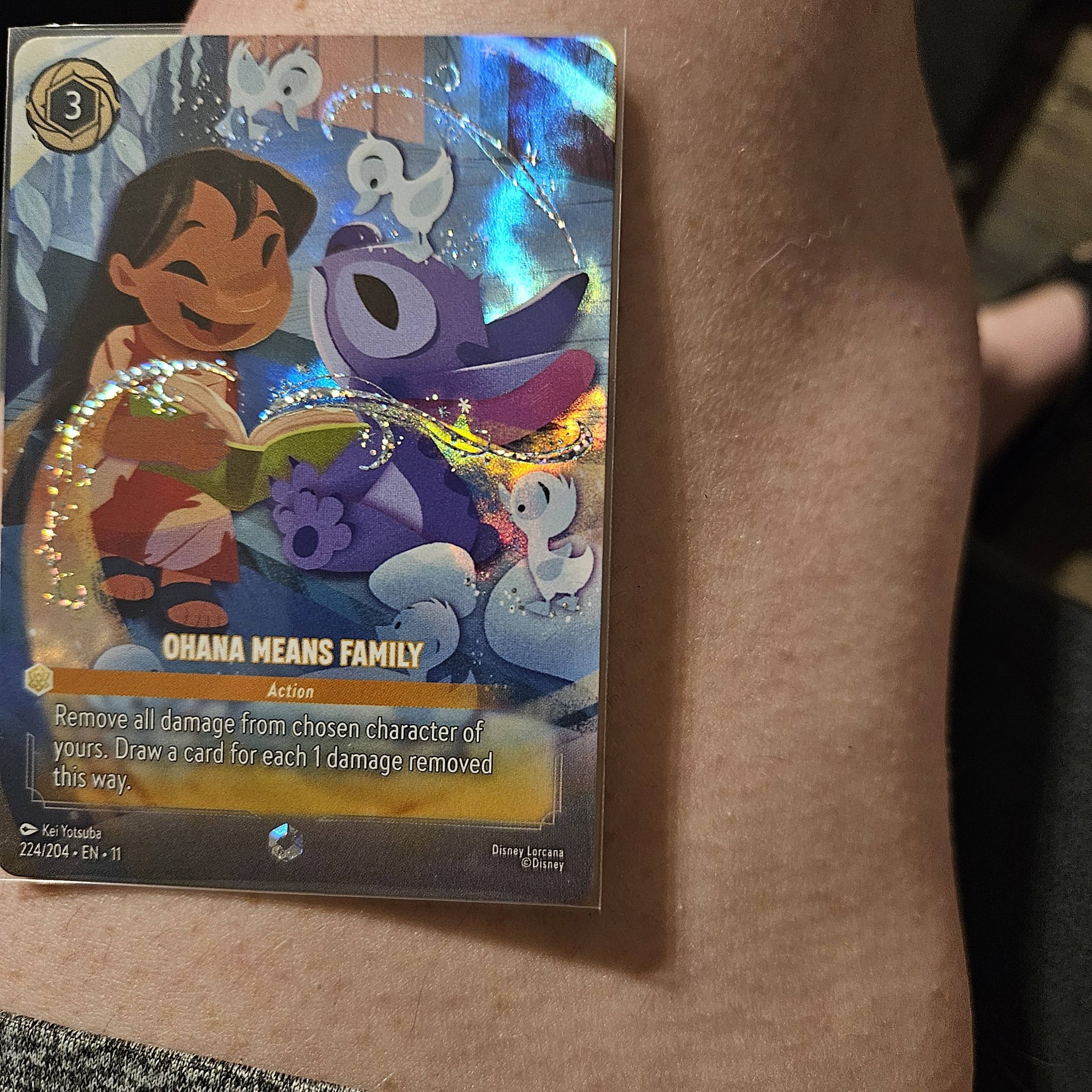 Identifying disney lorcana card