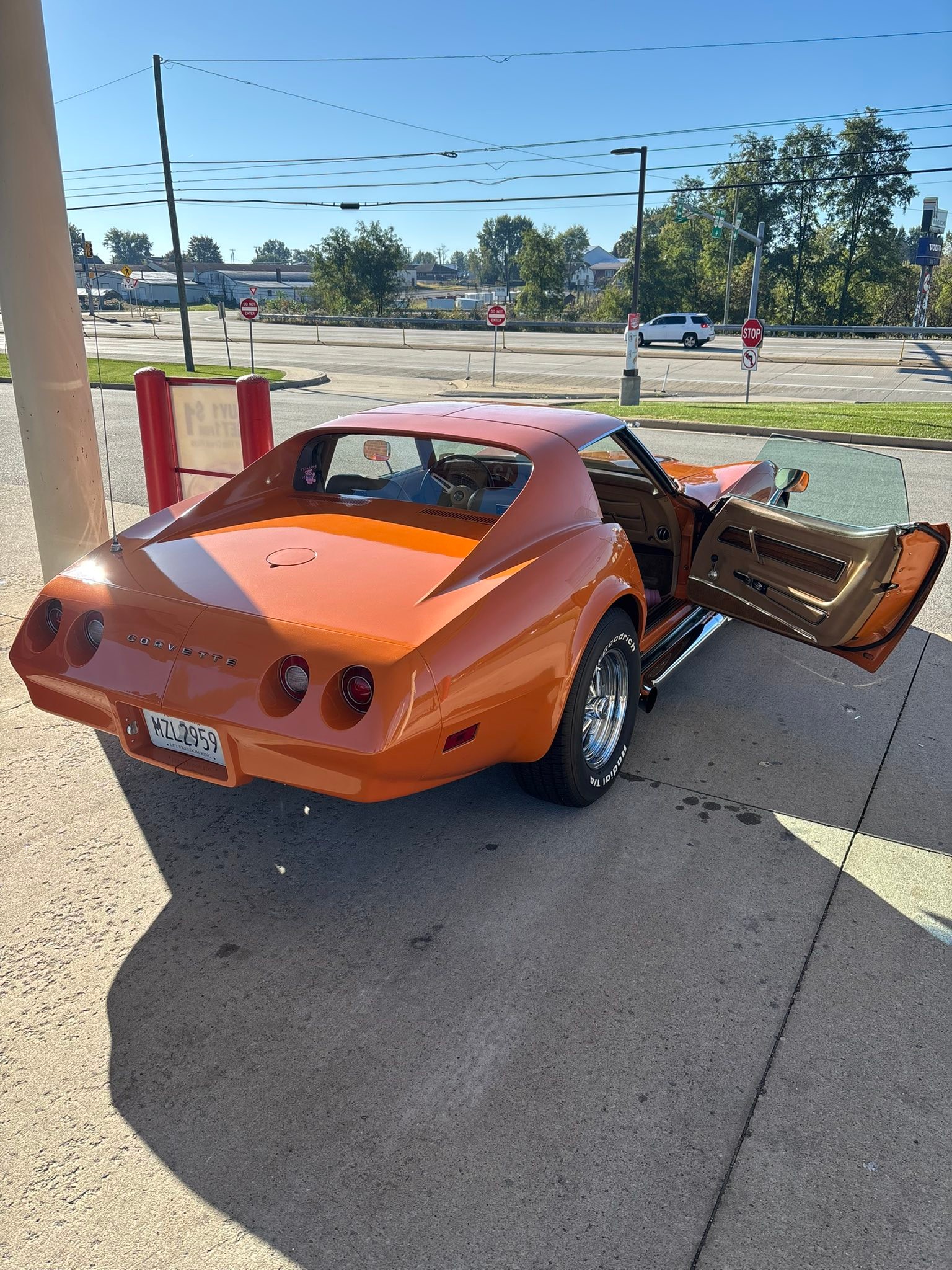 【Yu】 1974 corvette for sale with low miles