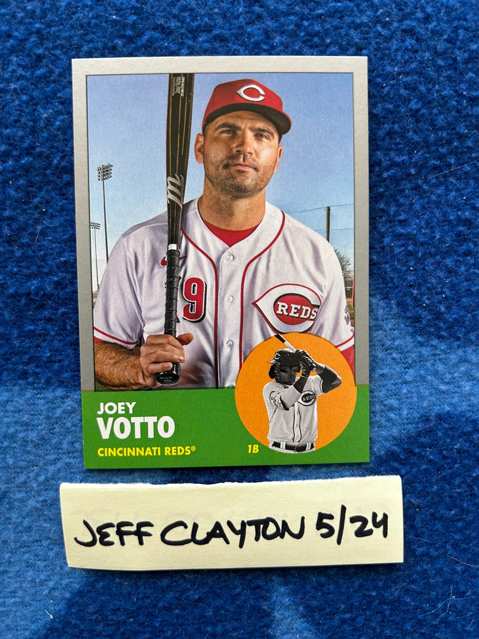 Joey Votto left a priceless batting tip on his 1/1 card ?